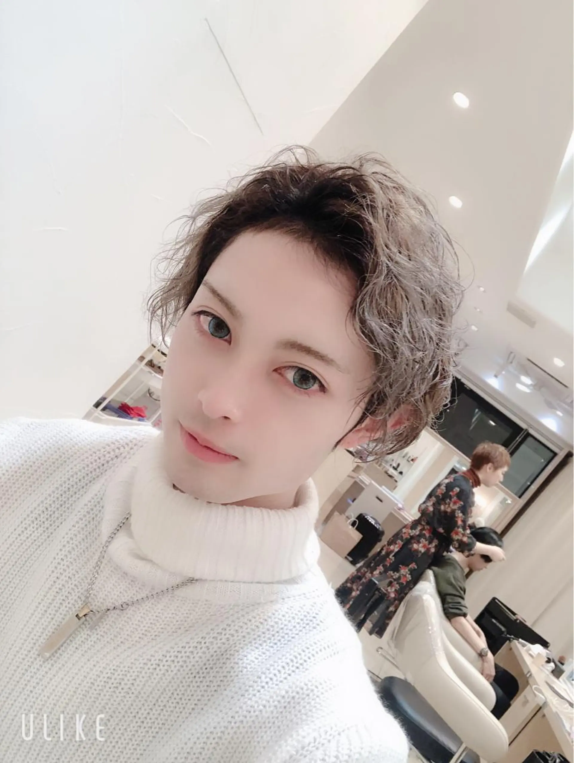 カラー メンズ アディクシーカラー 韓国風&髪質改善特化 ✂️MISAKI✂️のヘアスタイル