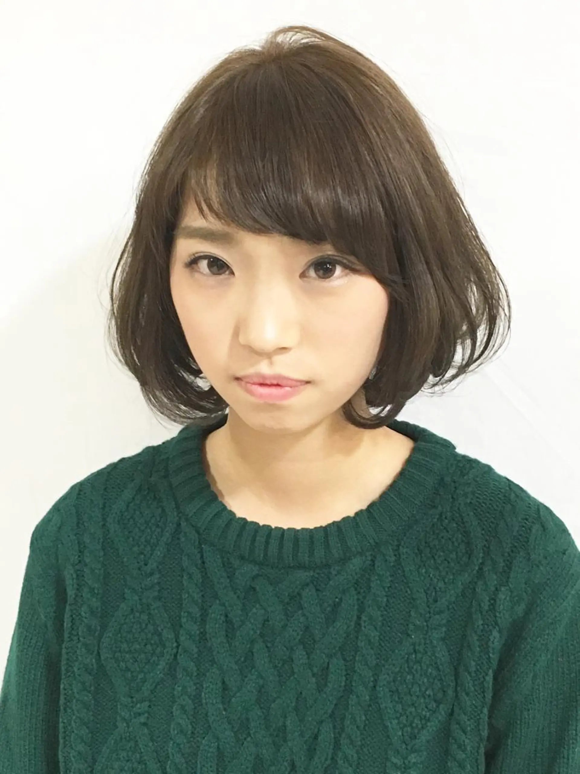 ショート ミディアム カラー パーマ アッシュ ボブ LUCK本厚木 浦住 貴大のヘアスタイル