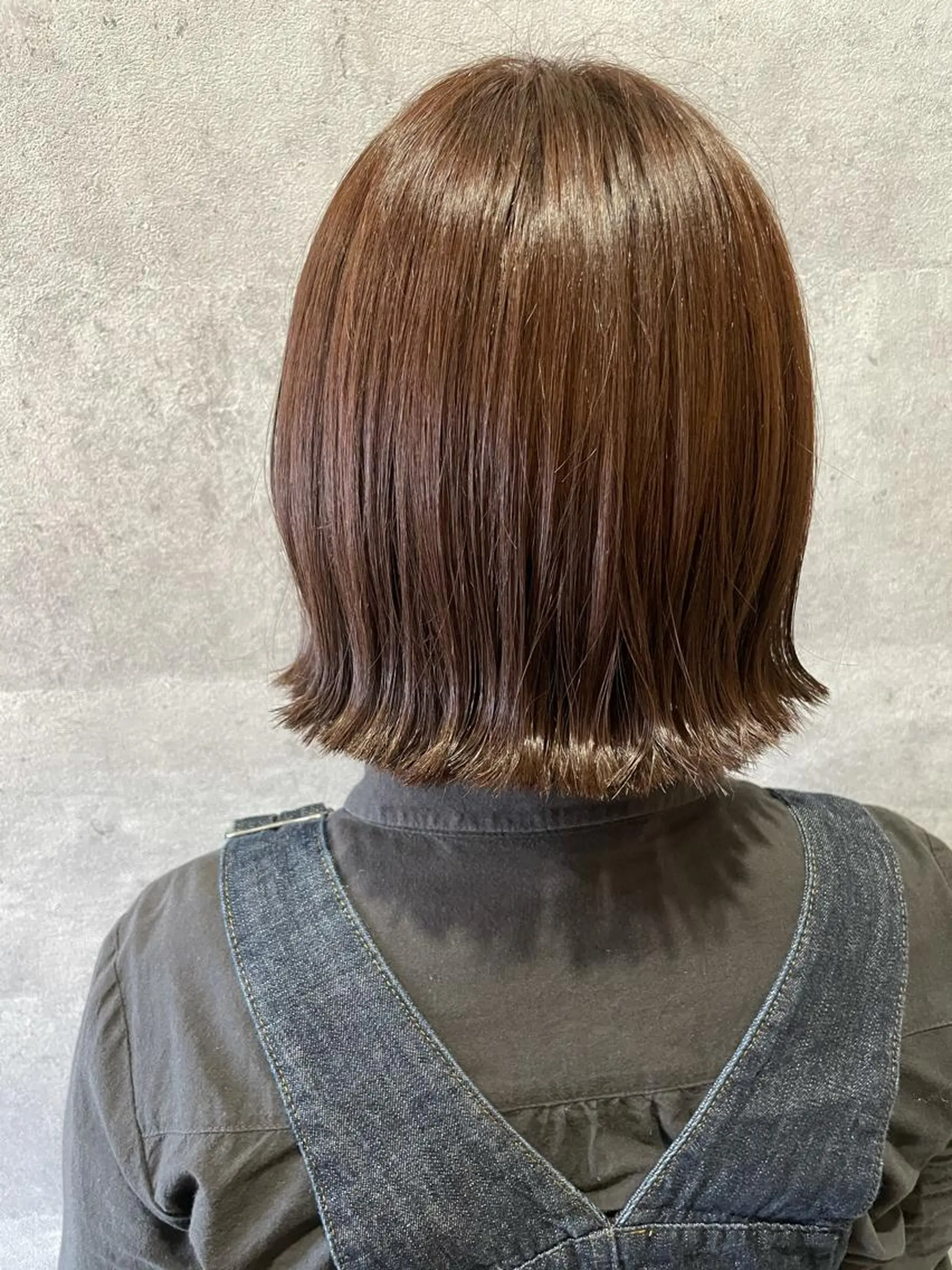 ミディアム カラー 西 めぐみのヘアスタイル