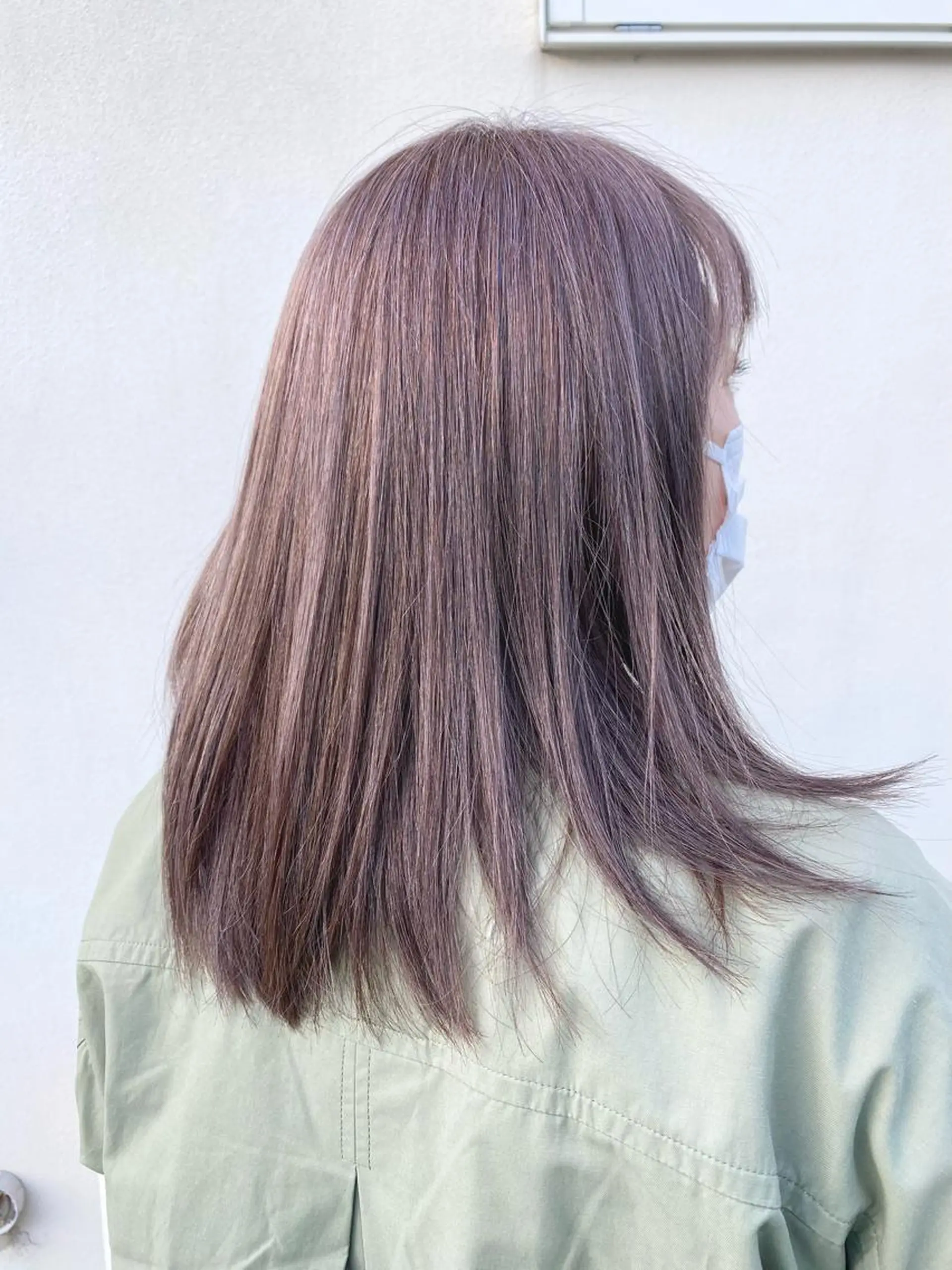 セミロング カラー ハイライトカラー ハイライト カラースペシャリスト しょう🧑🏼‍🎨のヘアスタイル