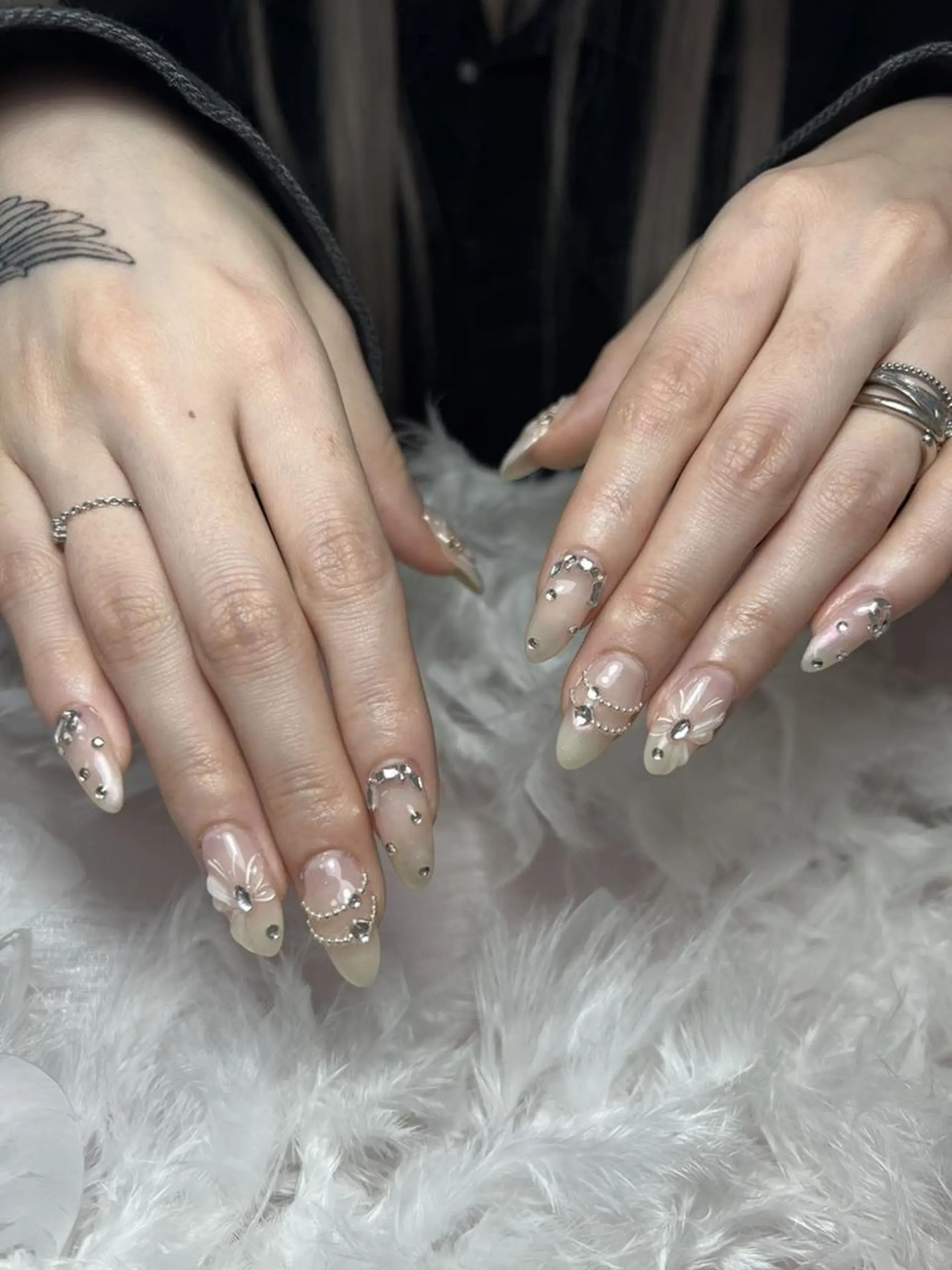 ネイル DEMAIN- 🌹のネイルデザイン