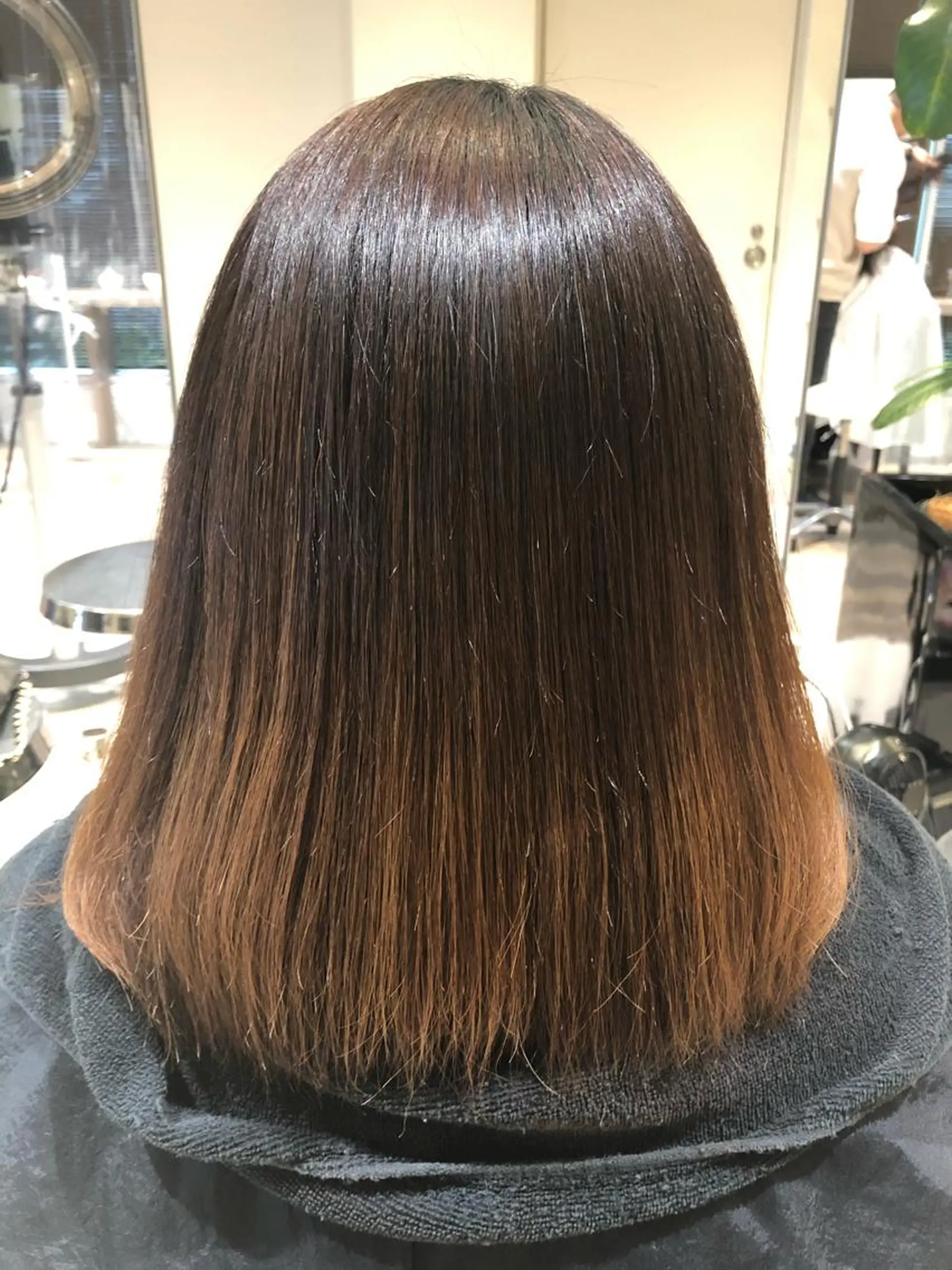 ミディアム 縮毛矯正 トリートメント CYNTHIADUE 店長| IRISUのヘアスタイル