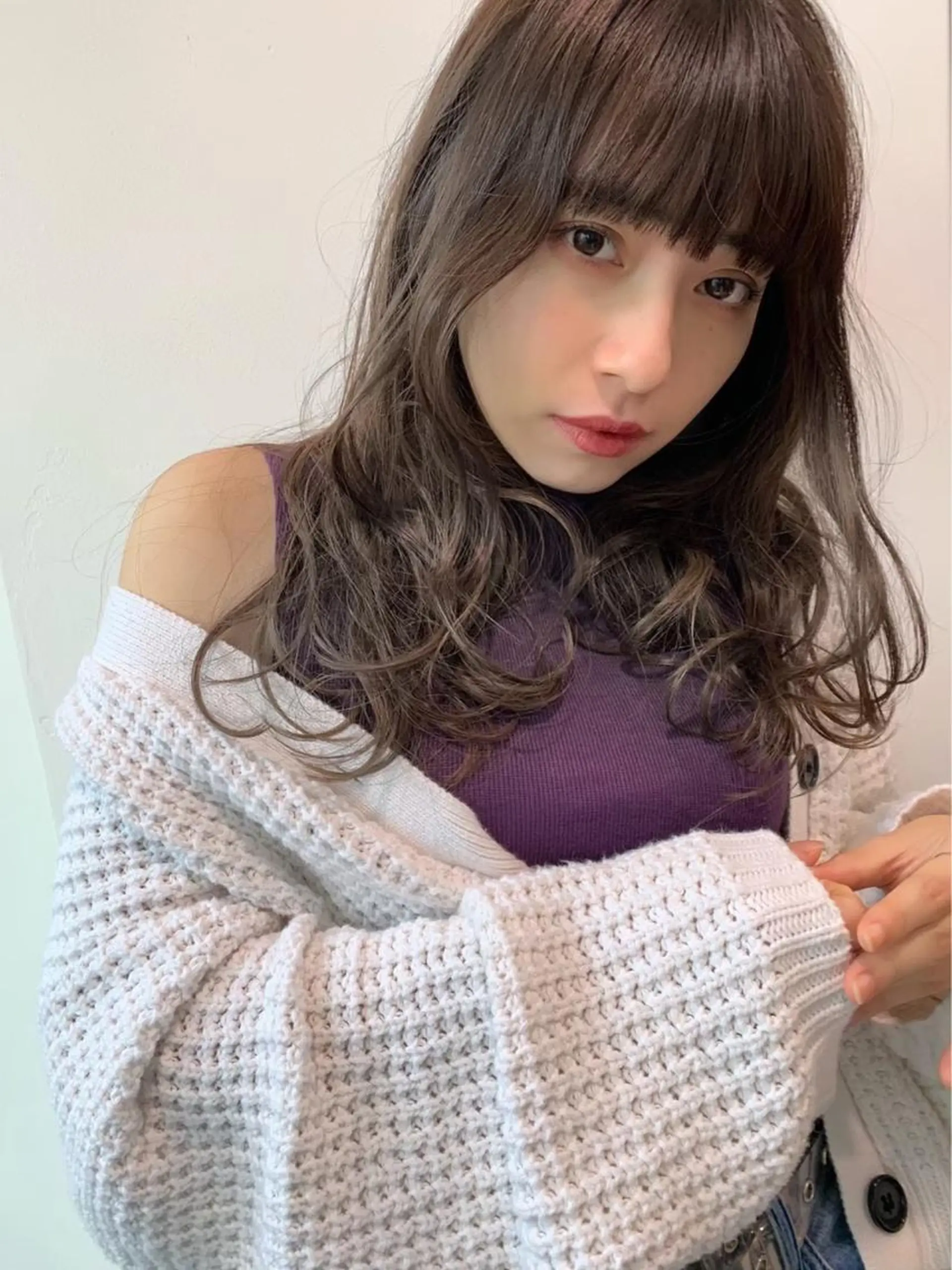 ミディアム カラー ヘアアレンジ ブリーチ ブリーチなしカラー くすみミルクティー／ ブラウン🪡TOWAのヘアスタイル