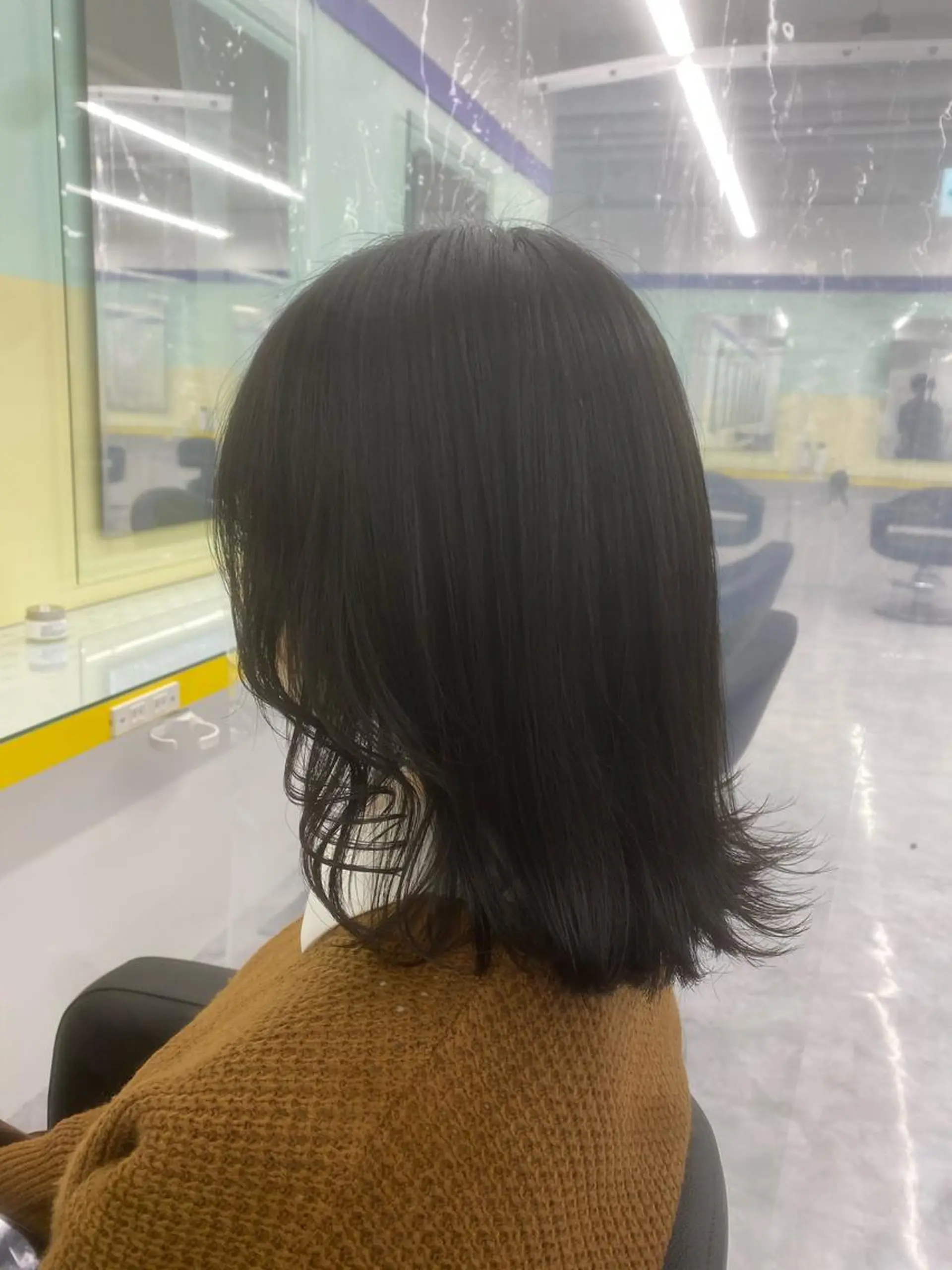 ミディアム カラー パーマ ヘアアレンジ ネイル マツエク・マツパ 韓国風ベージュ🤎 赤みなし🌿横浜🤎のヘアスタイル