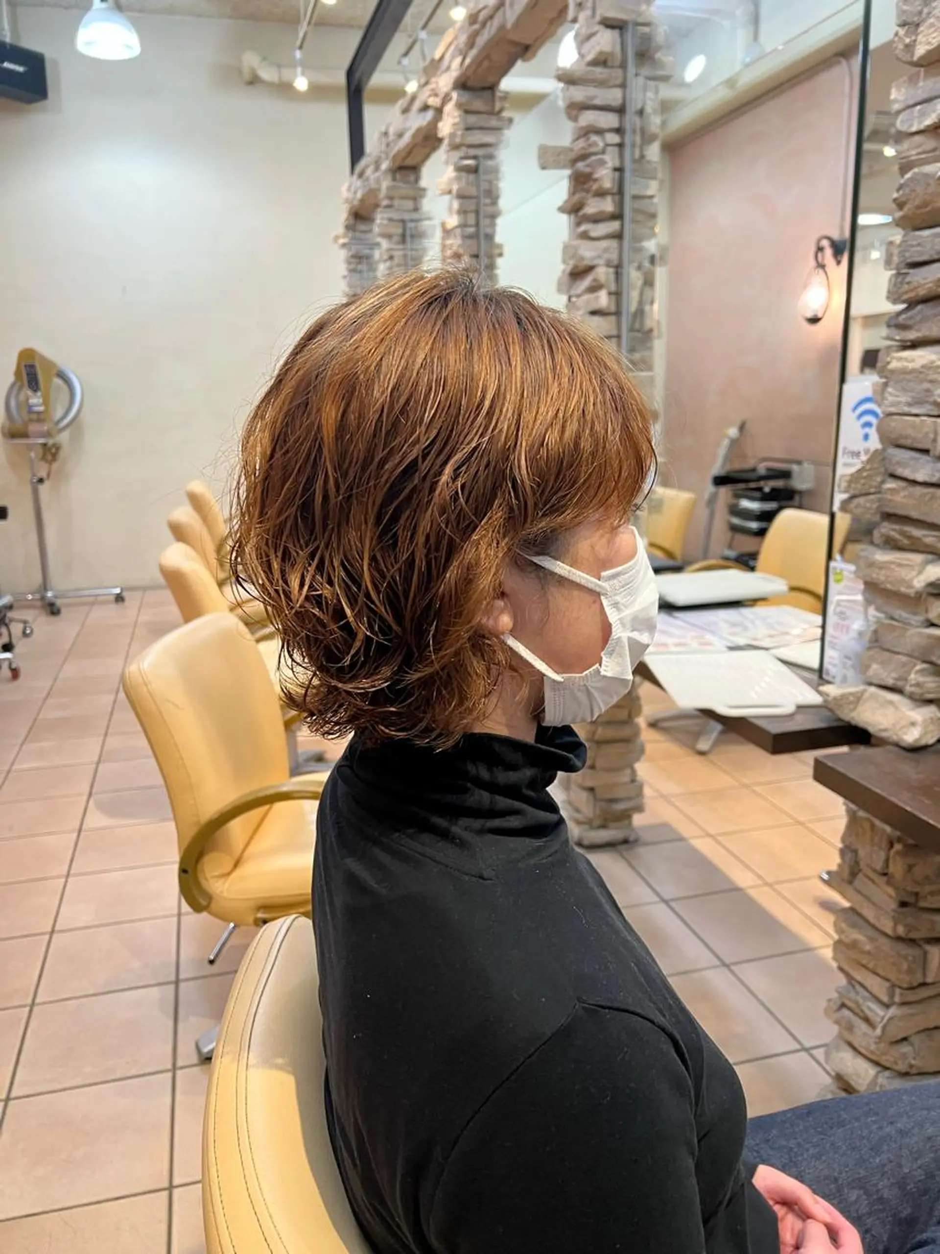 ミディアム パーマ ミディアムパーマ 外ハネヘア 地毛風ストレート ⚡️下ノ村柊斗⚡️のヘアスタイル