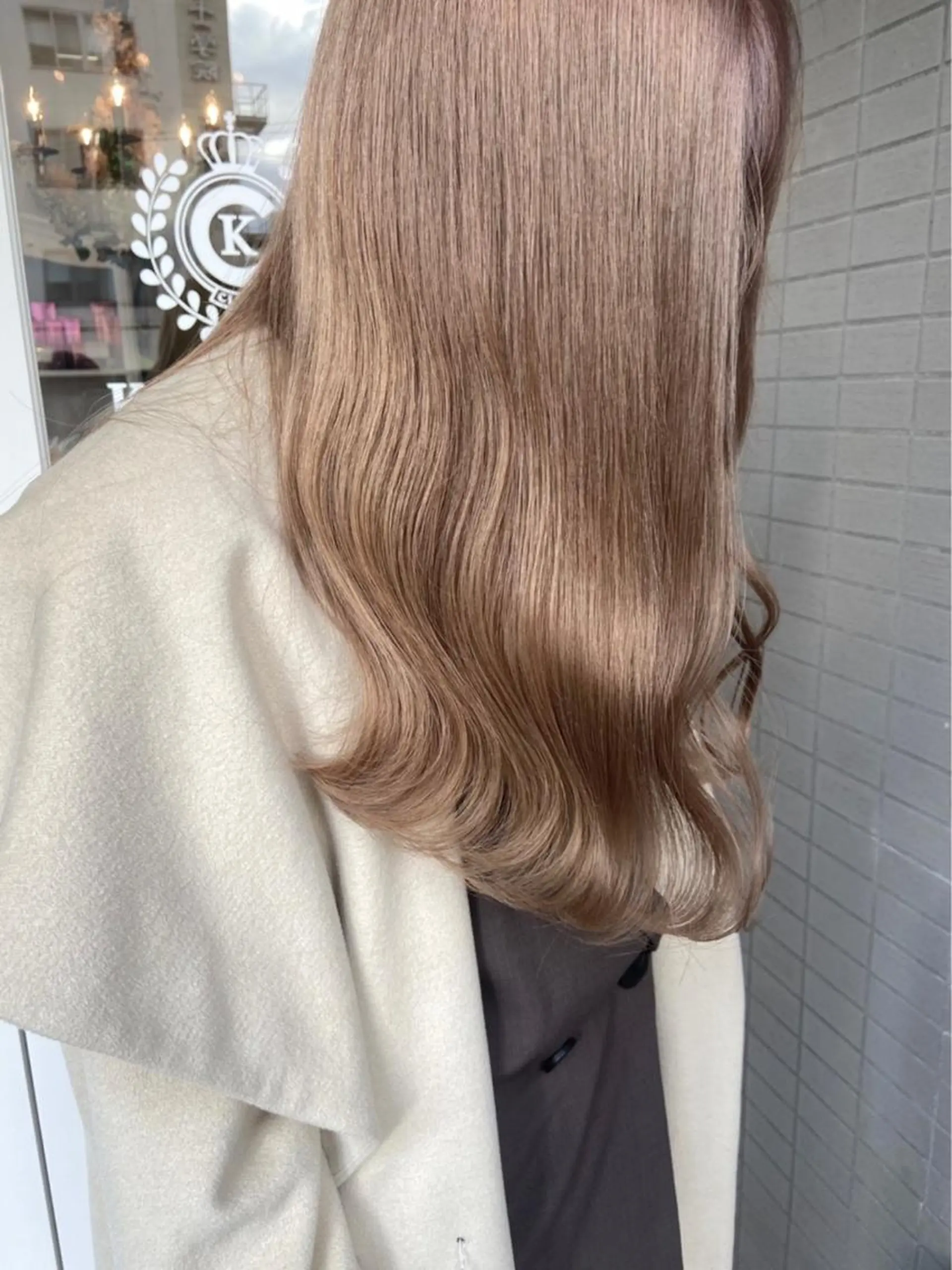 ロング カラー ネイル ヘアカラー トリートメント 𝗺𝗶𝗸𝘂♡ 似合わせ🎀のヘアスタイル