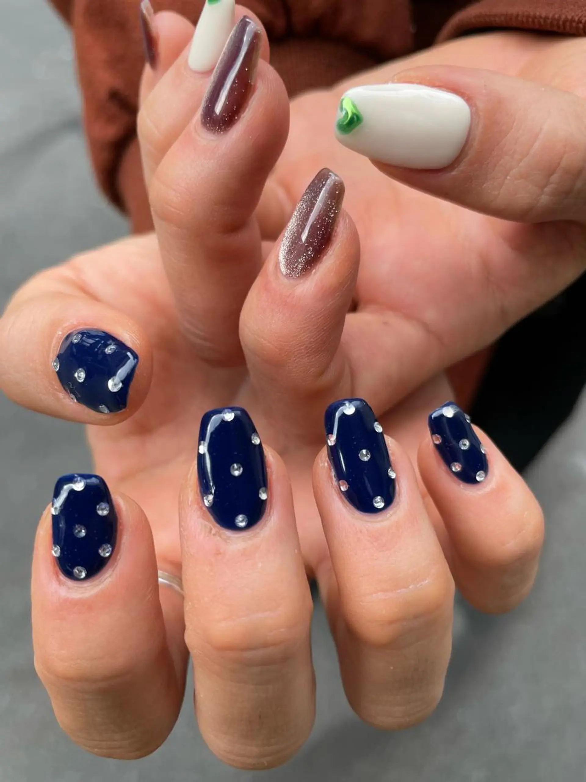ネイル MH_ Nailのネイルデザイン