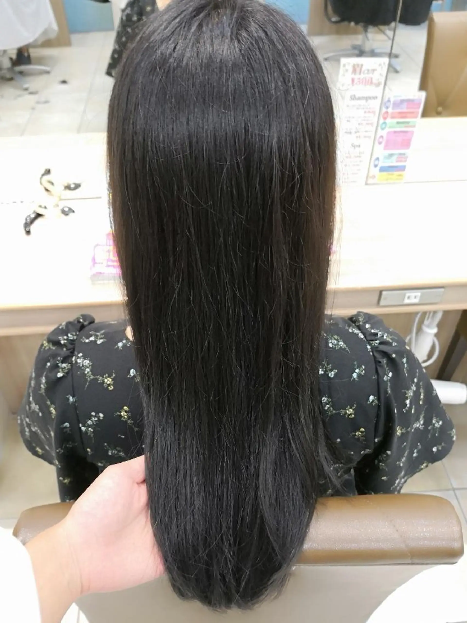 ロング カラー アッシュ ブルーカラー ブルーアッシュ 🩶ハイライトカラー 🩶ASH西葛西鈴木のヘアスタイル