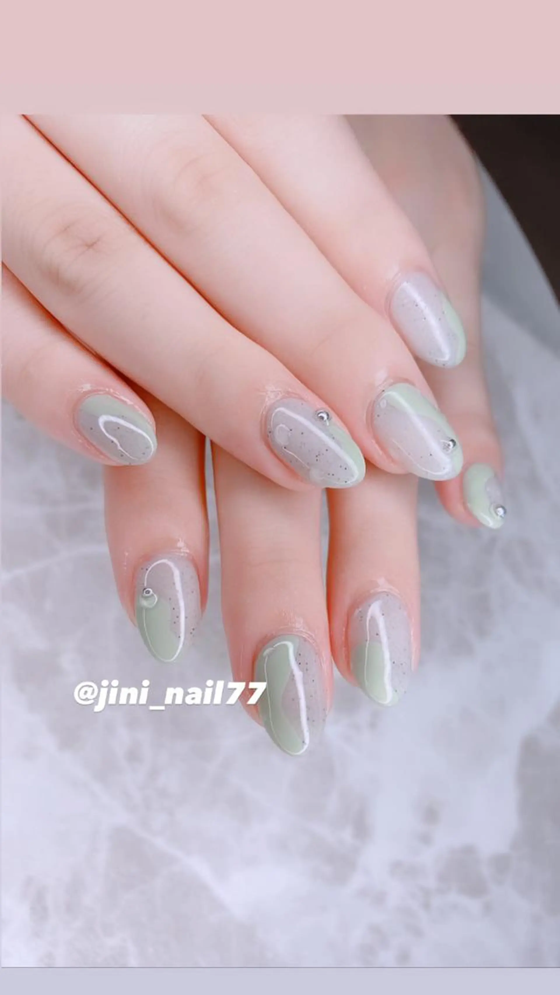 ネイル ハンドネイル JINI NAIL所属・ジニ ネイルのネイルデザイン