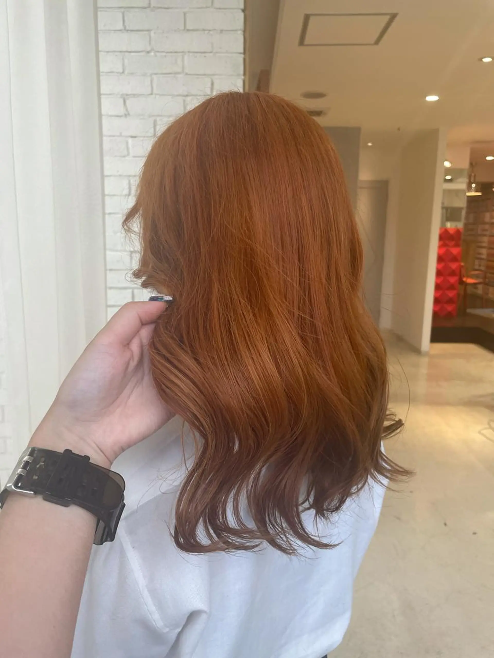 ロング カラー 艶ハイトーン👑♡ NATSUKIのヘアスタイル