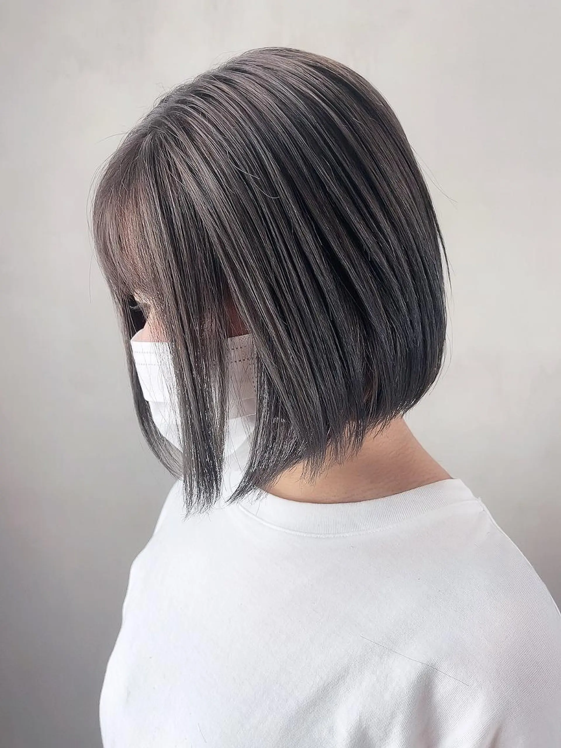 ミディアム カラー グレージュ ボブ ITbyALBUM 八王子店のヘアスタイル