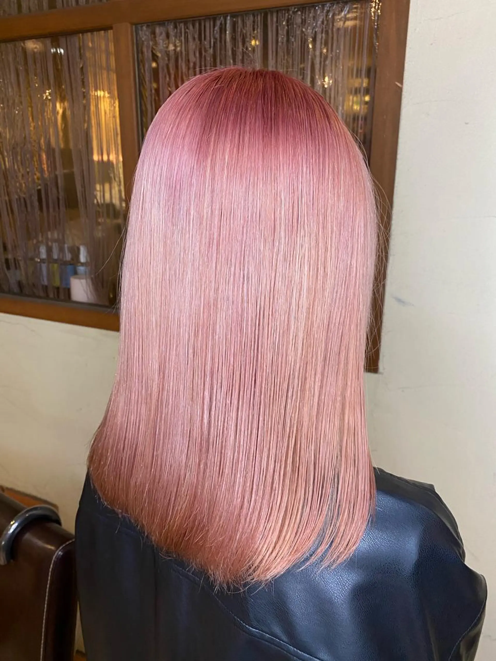 セミロング カラー パーマ ヘアアレンジ メンズ キッズ ネイル マツエク・マツパ ラベンダーカラー ピンクカラー ピンクラベンダー カラーマツエク ピンク emu所属・🌈髪質改善・美髪矯 正・平野瀬乃🌈のヘアスタイル