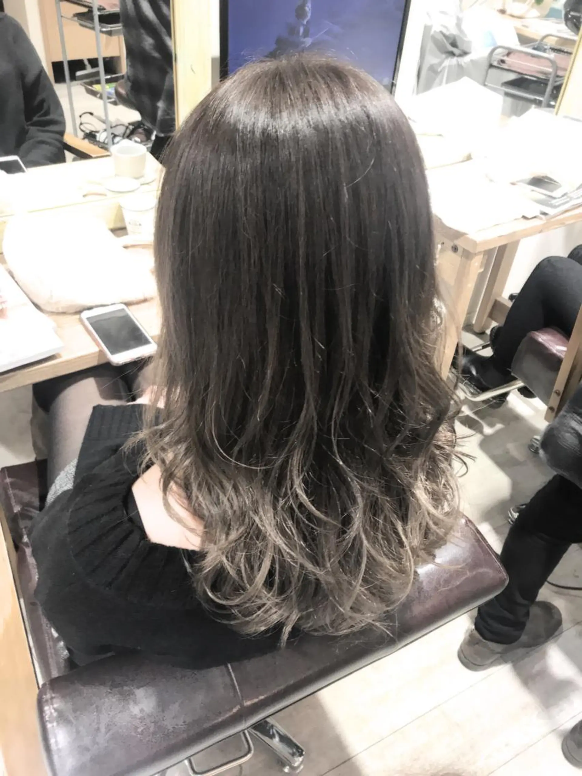 セミロング ヘアカラー バレイヤージュ🌱 渡邉悟🌱のヘアスタイル