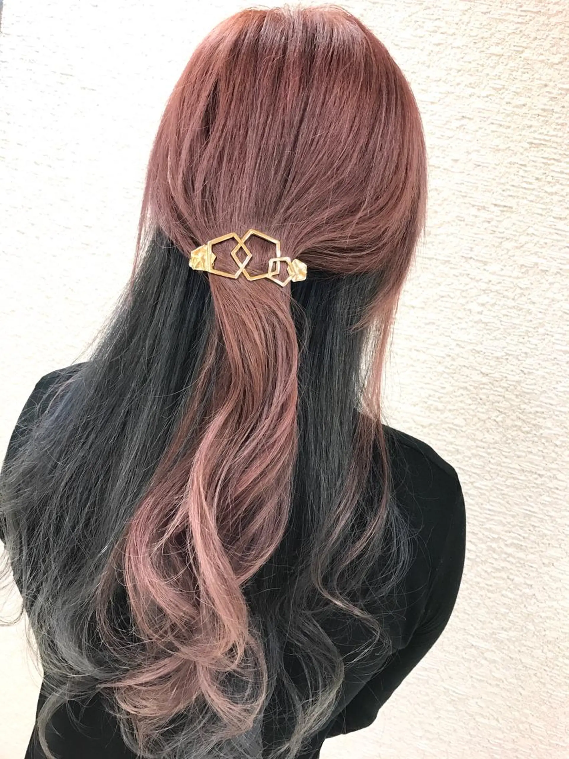 ロング カラー ブルーカラー ピンクカラー 高橋恵🌈生え癖改善 ウルフ/レイヤーのヘアスタイル