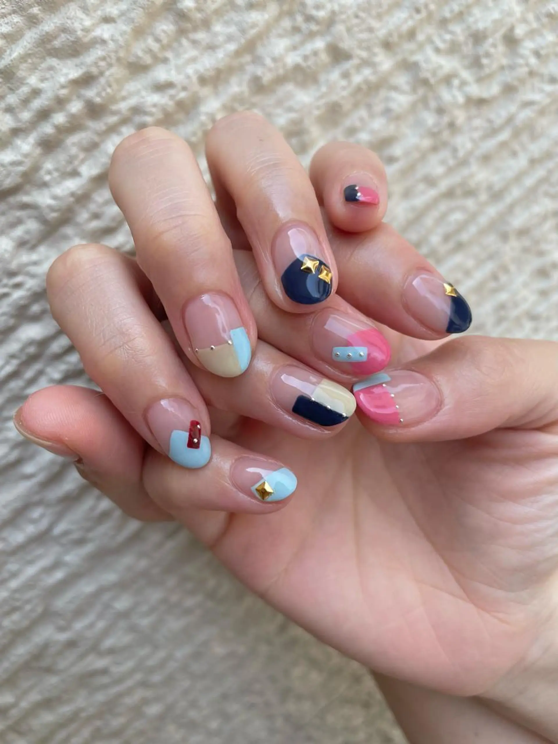 ロング カラー ヘアアレンジ キッズ ネイル マツエク・マツパ アイブロウ 福田 加奈のネイルデザイン