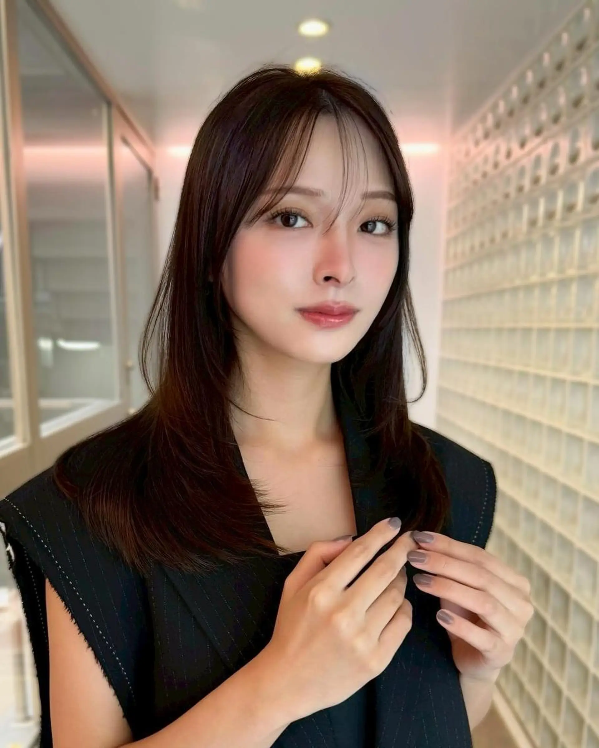 セミロング カラー カット ヘアカラー レイヤー/パーマ 透明感カラー倉持弘人のヘアスタイル