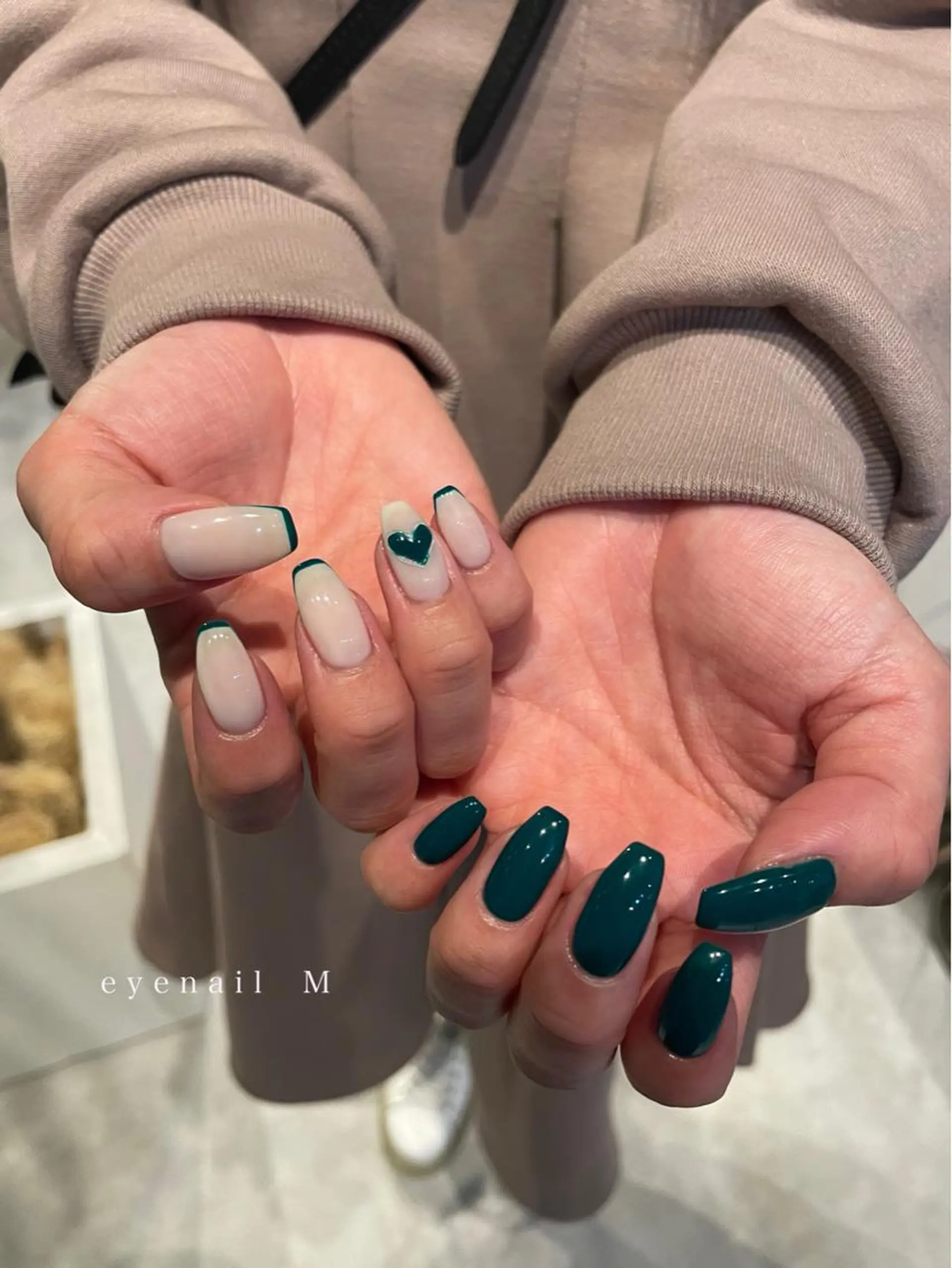 ネイル ハンドネイル miki 🌿のネイルデザイン