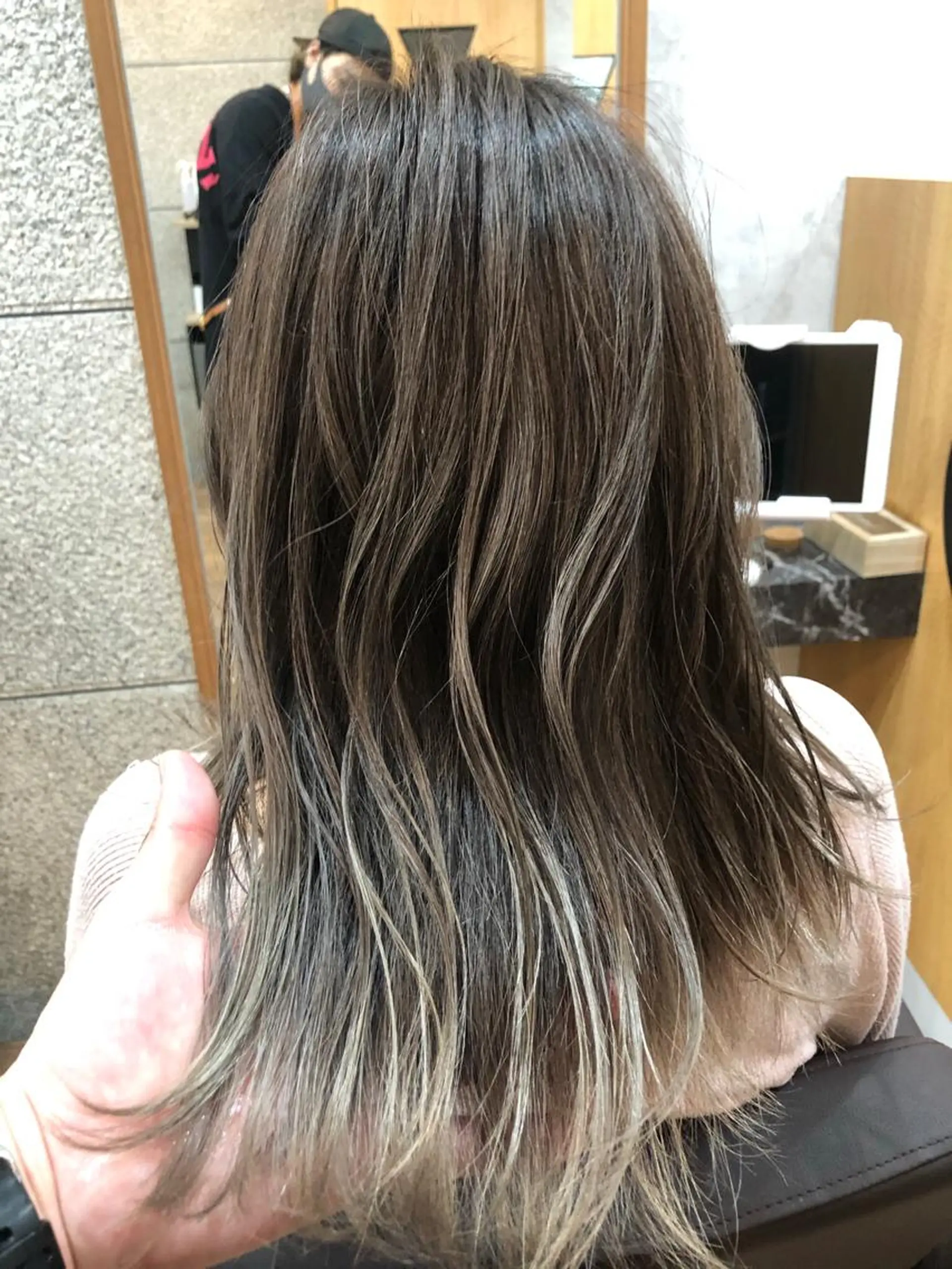 ミディアム カラー olino 【オリノ】西田辺のヘアスタイル