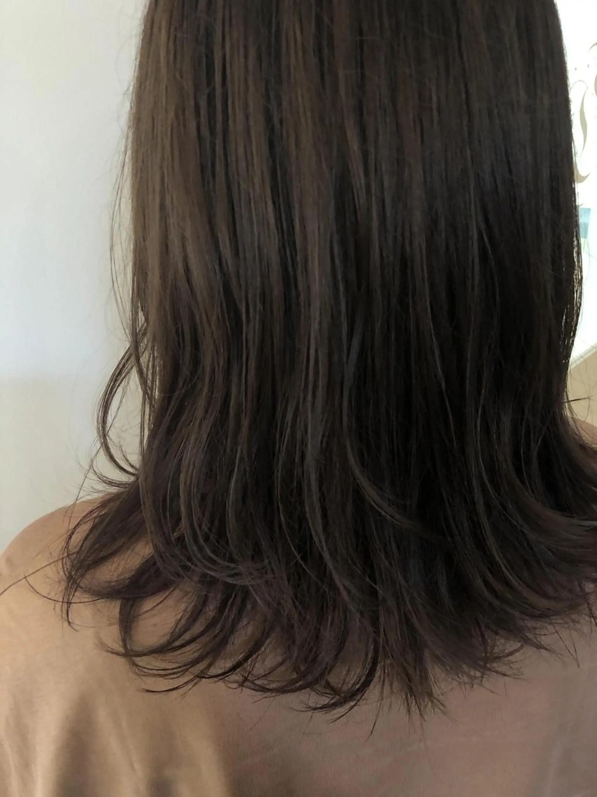 セミロング カラー ベージュカラー カット ヘアカラー トリートメント 韓国hair ·͜· watanabeのヘアスタイル