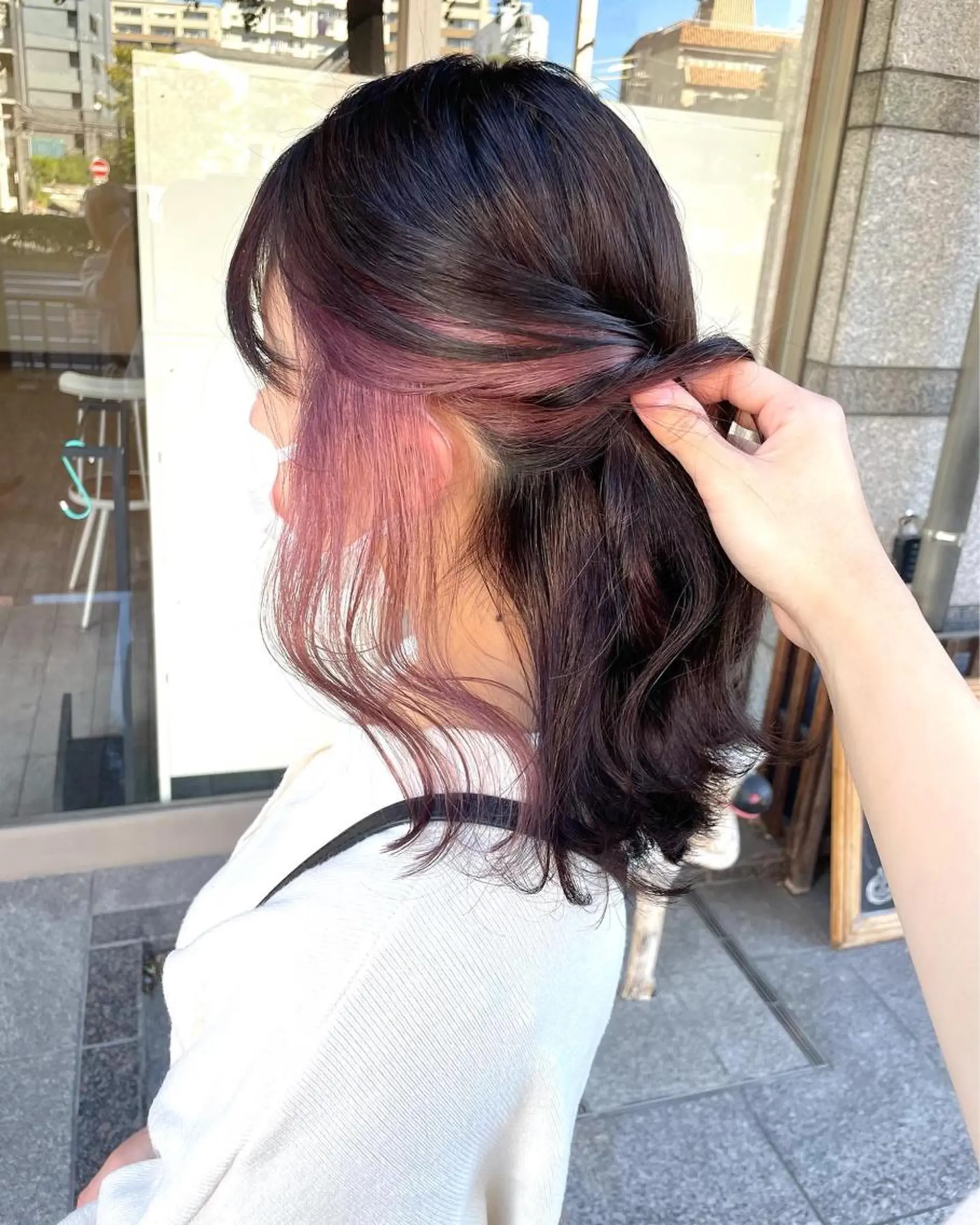 ミディアム カラー ベージュカラー ブリーチ イヤリングカラー ピンクカラー ピンクベージュ 🫧ヒシダアキ /taboo🫧のヘアスタイル