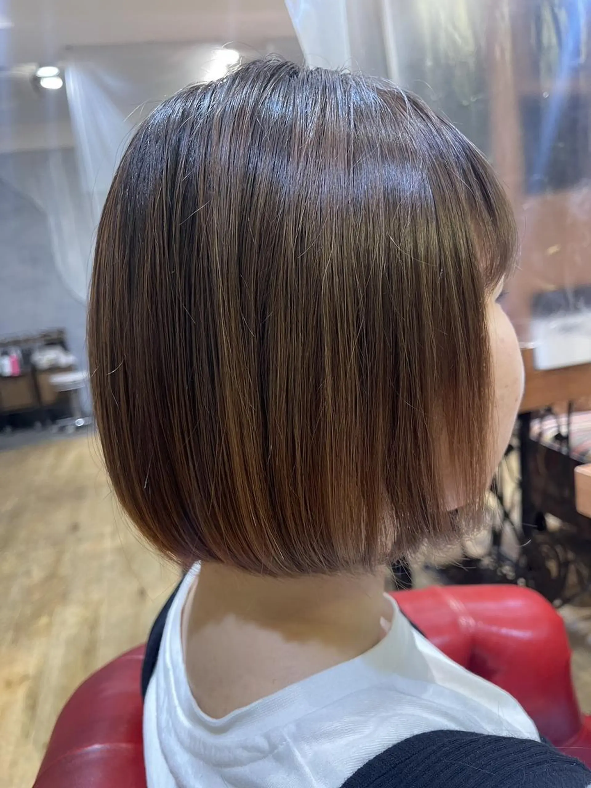 ミディアム カラー アティリー 西梅田のヘアスタイル