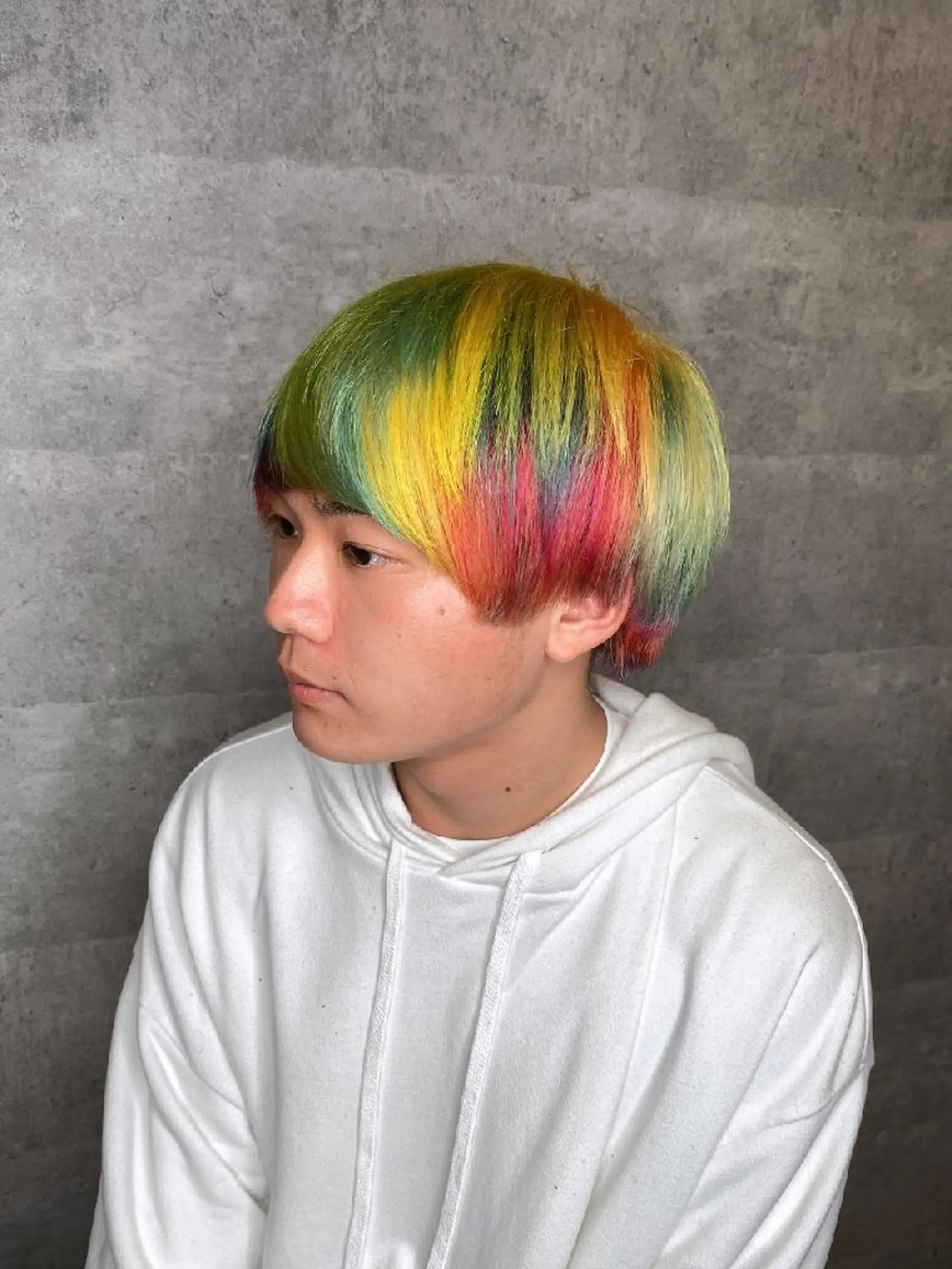 メンズ ノミネーション大宮所属・TOSHIKI/ ハイトーン/髪質改善のヘアスタイル