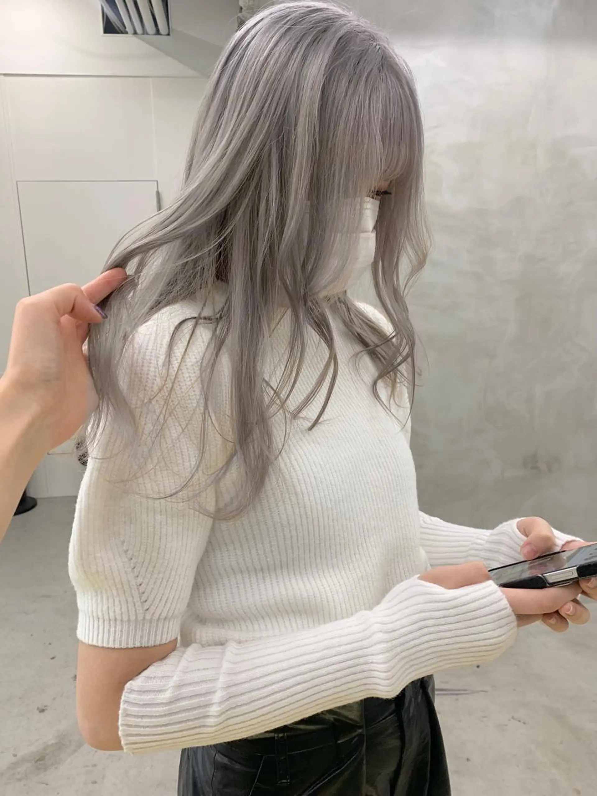 セミロング カラー ブームボックス所属・🐝ハイトーンカラー hachi🐝のヘアスタイル