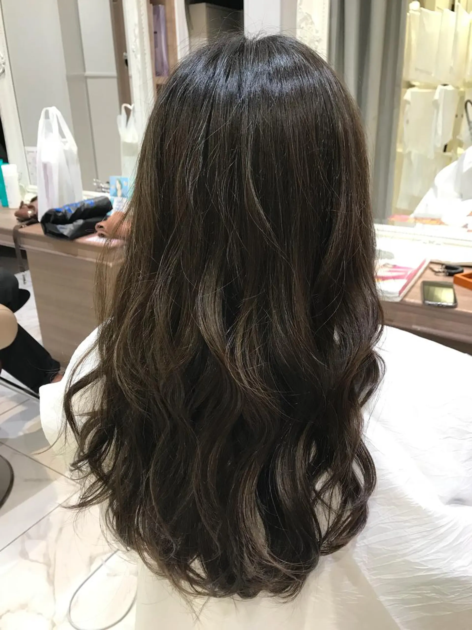 ロング カラー イルミナカラー 【メンズ縮毛矯正】 田中秀斗のヘアスタイル