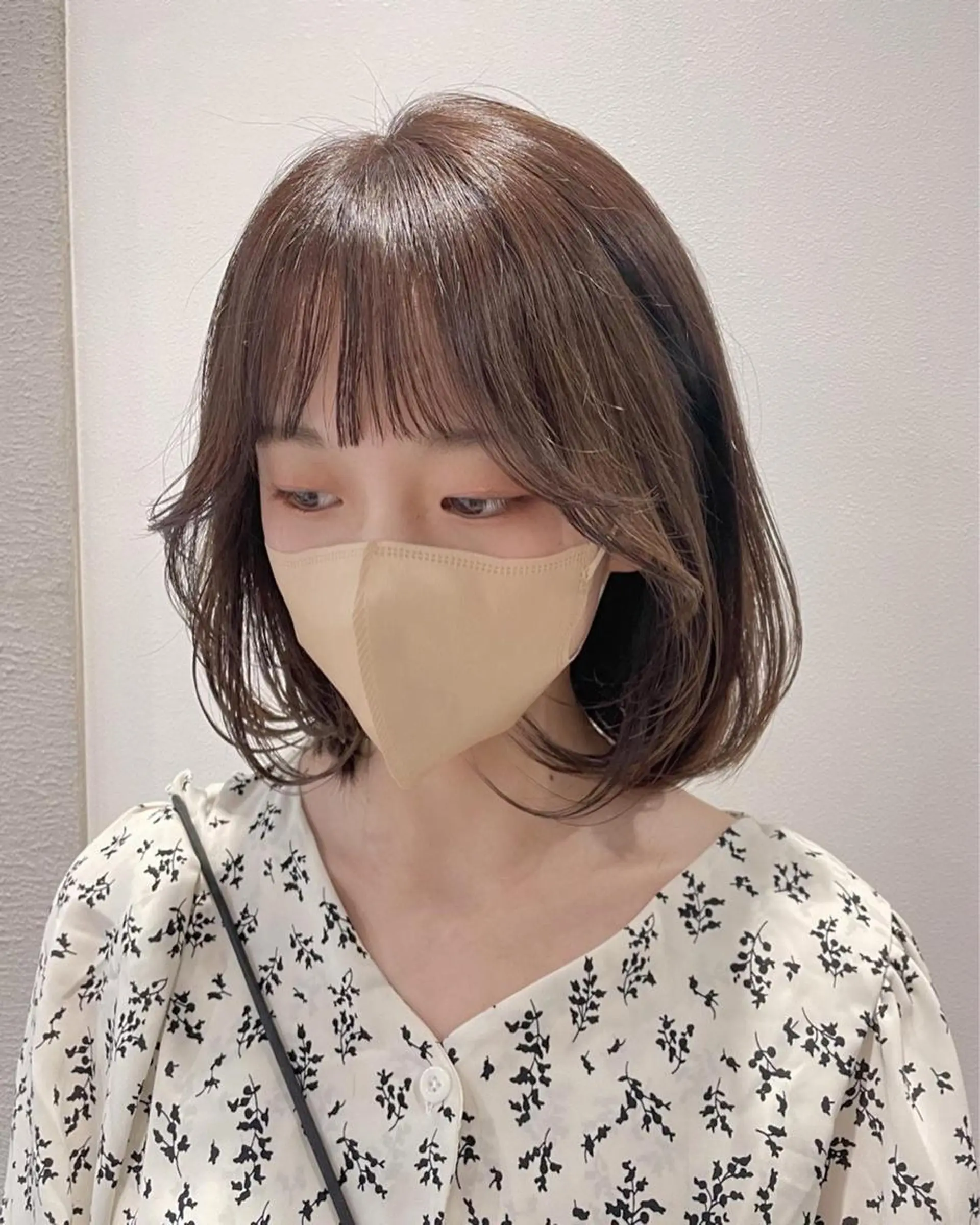 ミディアム 銀座／レイヤーカット 🤍内野すみれのヘアスタイル