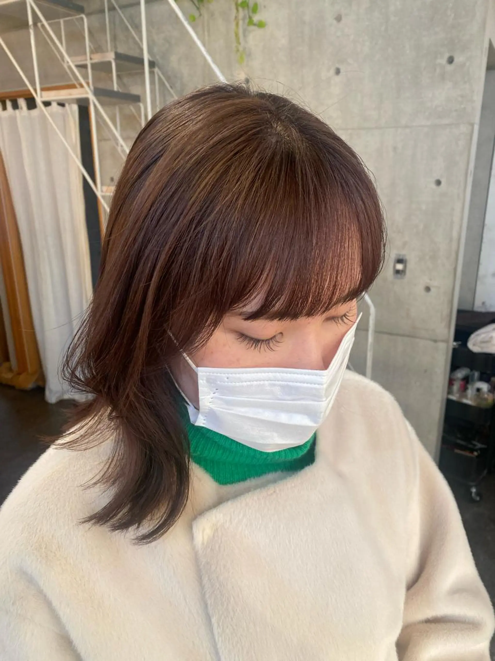 ミディアム カラー パーマ ヘアアレンジ メンズ キッズ ネイル マツエク・マツパ アイブロウ モリモト サナのヘアスタイル