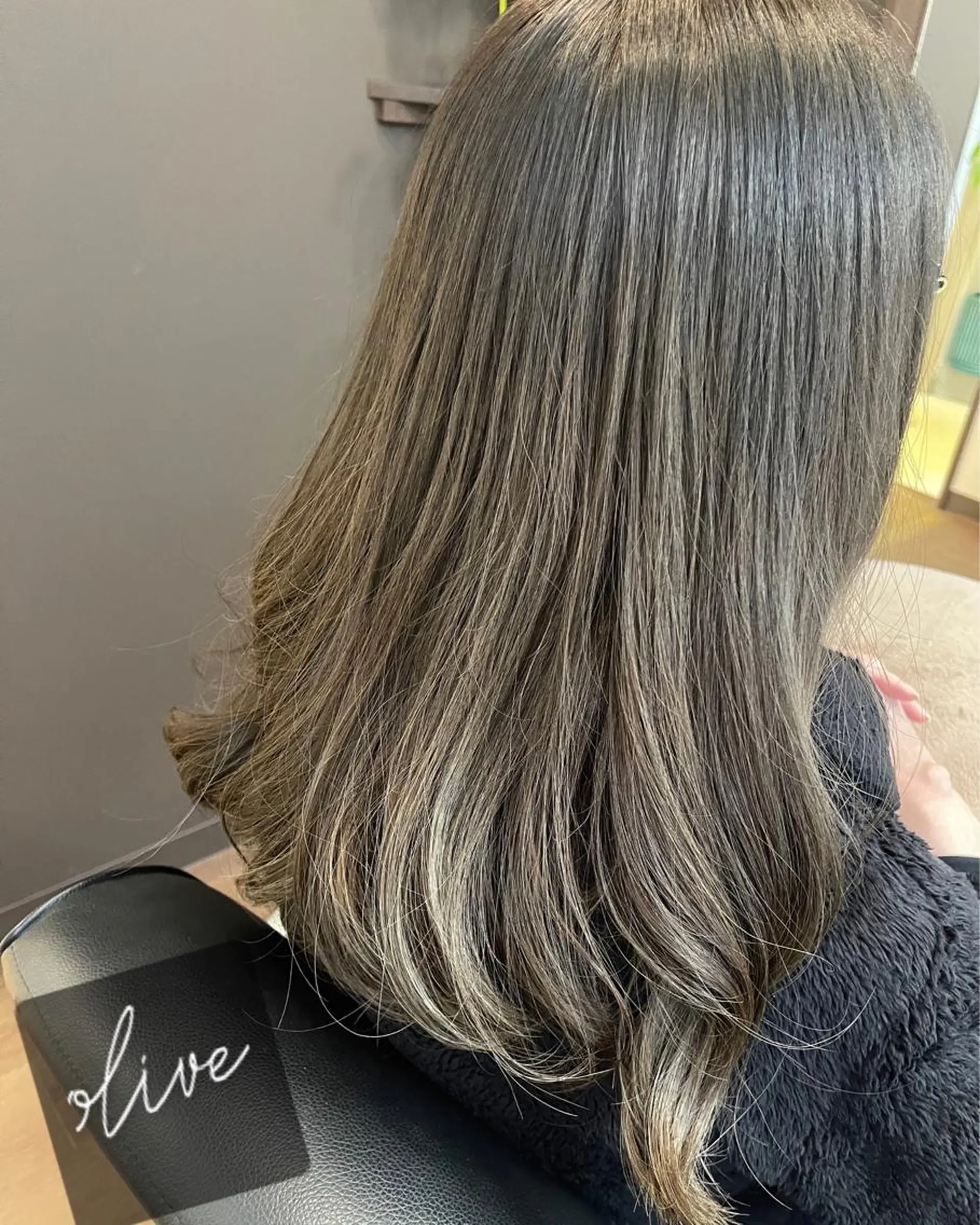 ロング カラー カット ヘアカラー トリートメント 髪質改善/カラー 🖤‎🤍川島のヘアスタイル