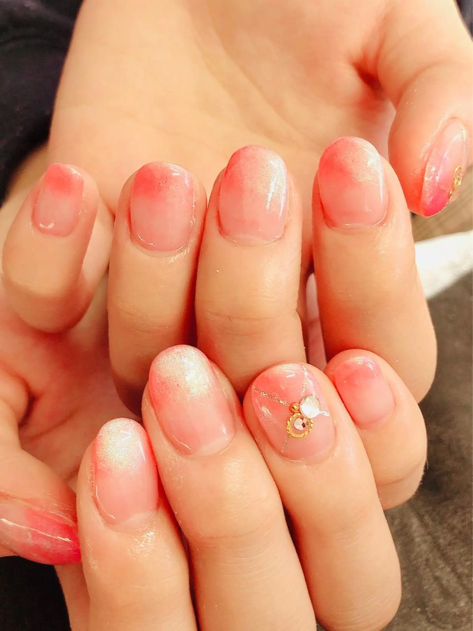 ネイル ジェルネイル 札幌ネイルgorella所属・gorella Ａのネイルデザイン