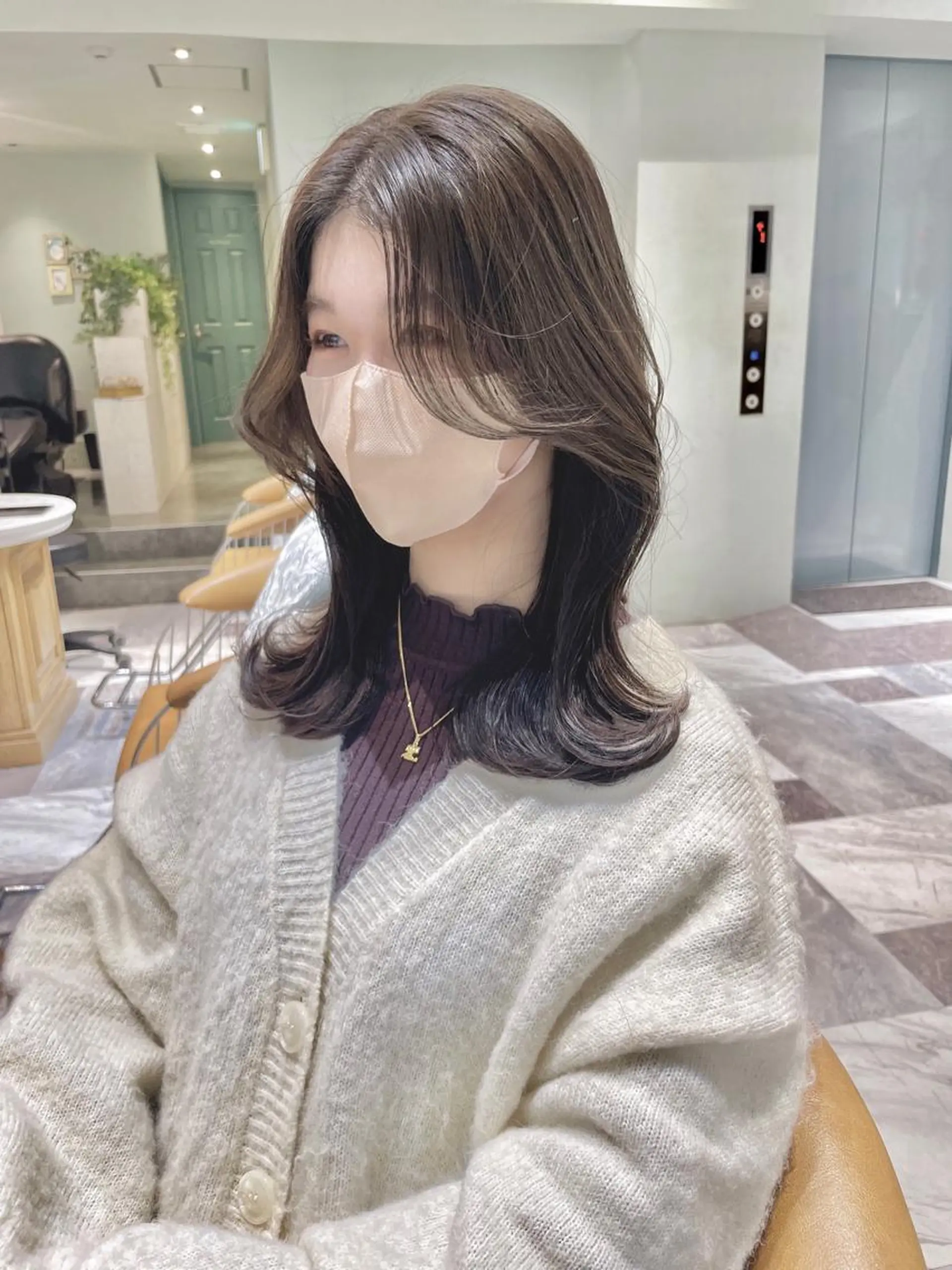 ミディアム カラー バレイヤージュ ブリーチ ケアブリーチ ダブルカラー グラデーションカラー 美髪/カラー 美容院🌈渡辺隼也のヘアスタイル