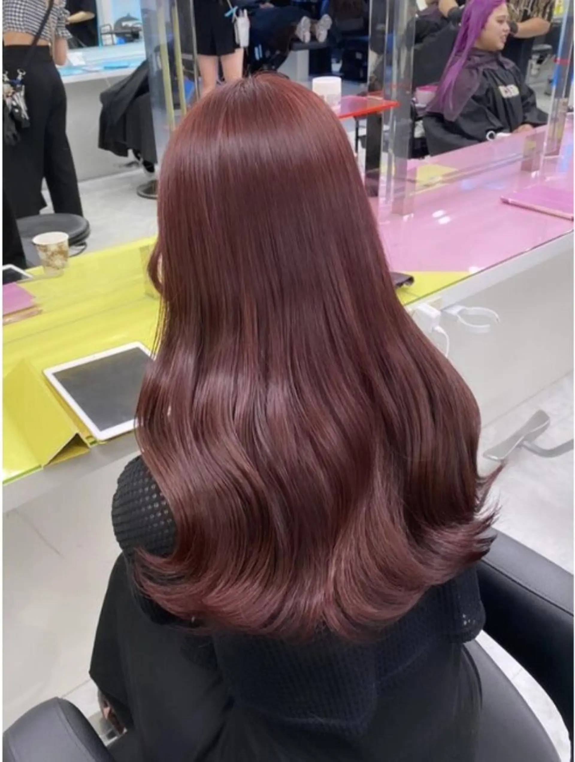 ロング カラー 韓国特化 BIZEのヘアスタイル