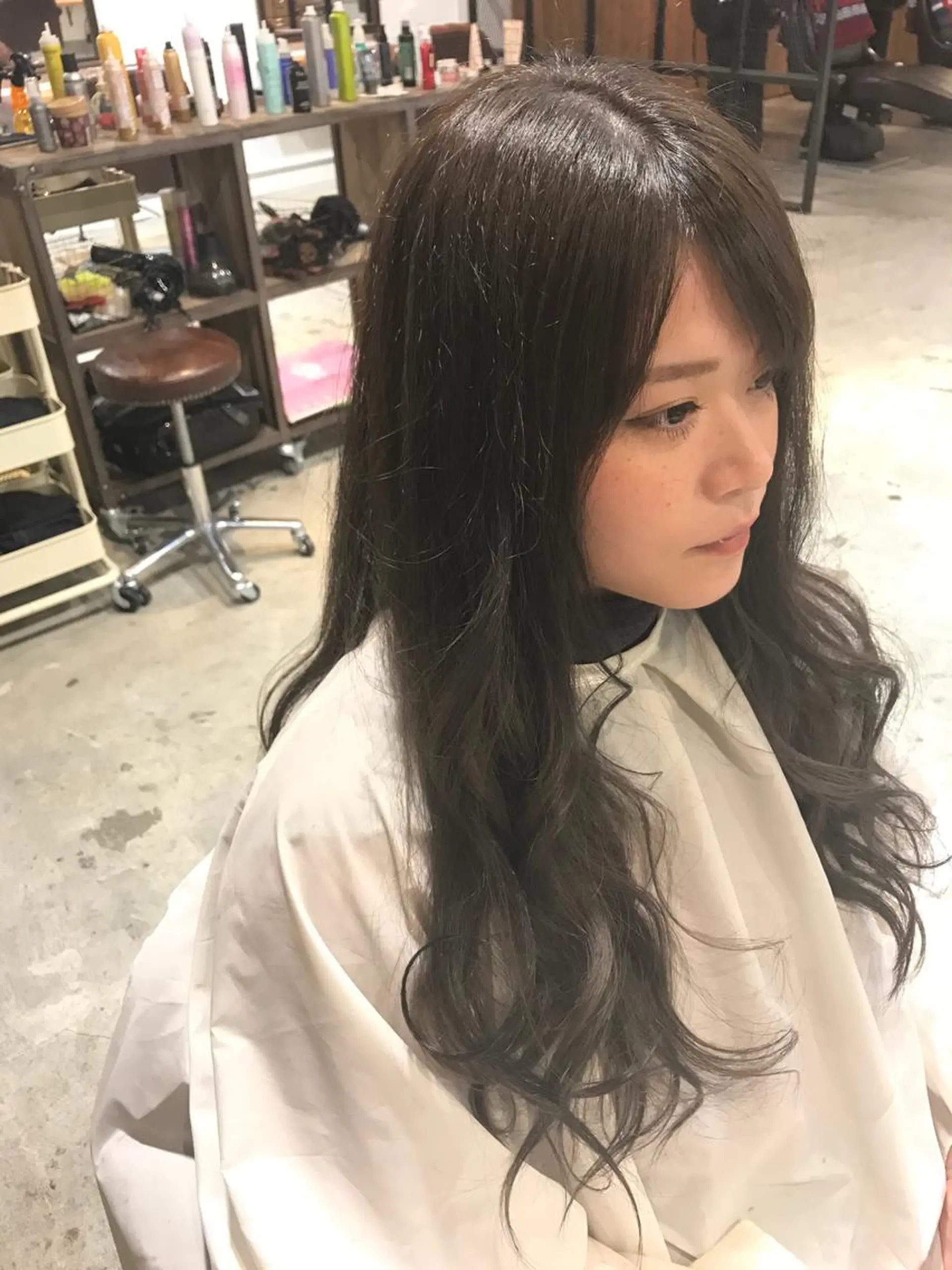 ロング カラー パーマ ヘアアレンジ メンズ 透明感カラー グレージュ Forest. -髪質改善-のヘアスタイル