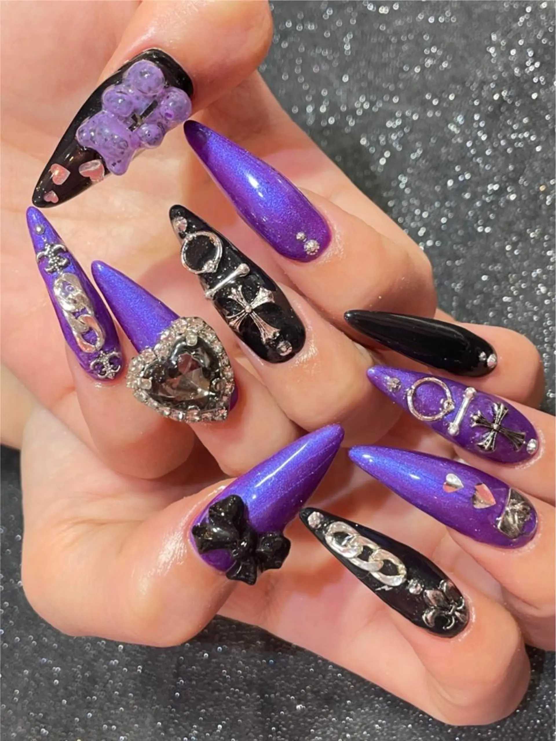 ネイル NAILSGOGO shibuyaのネイルデザイン