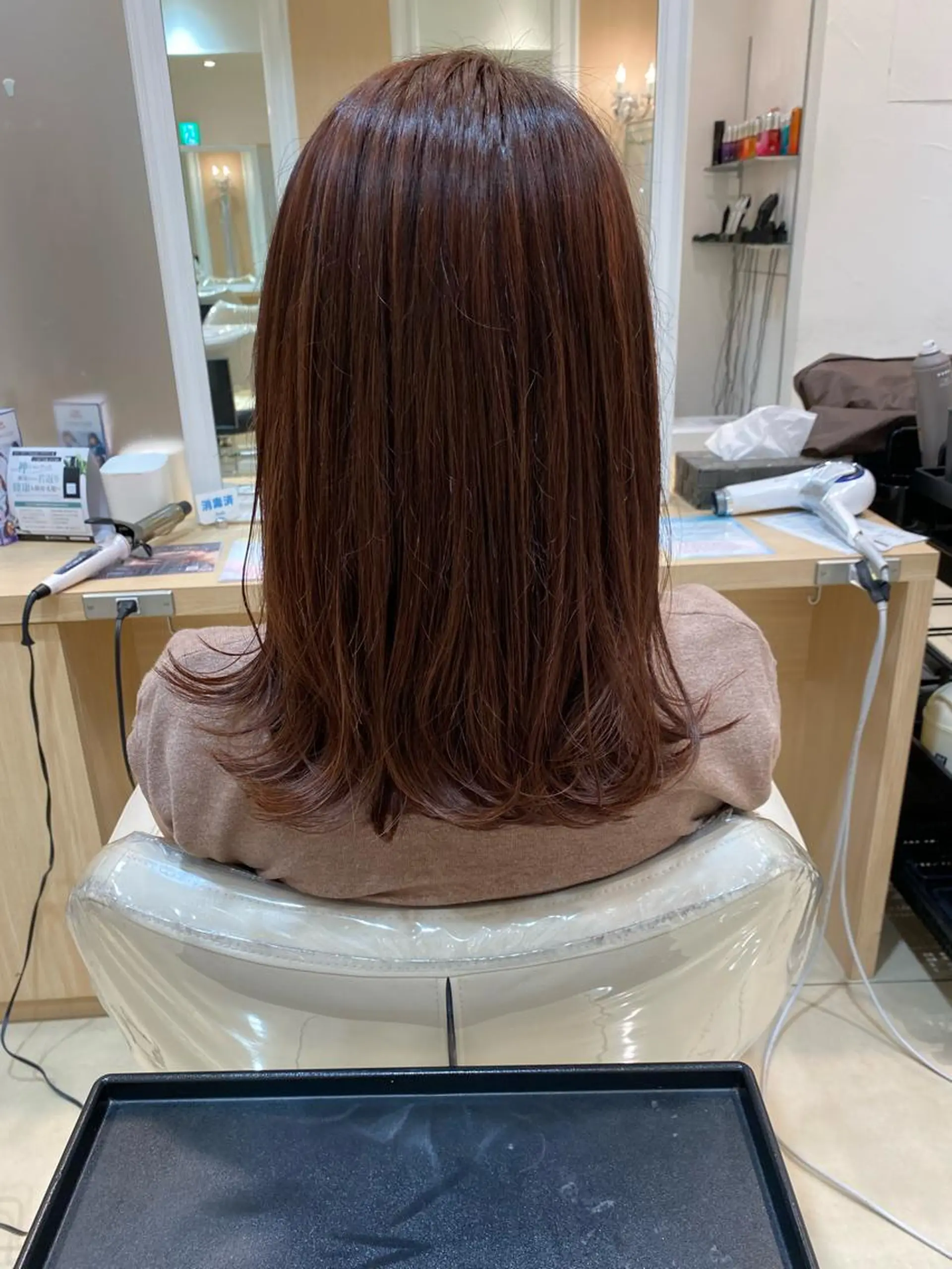 セミロング カラー ブリーチ ブリーチなしカラー ピンクカラー Ash中目黒店 榊間茜のヘアスタイル