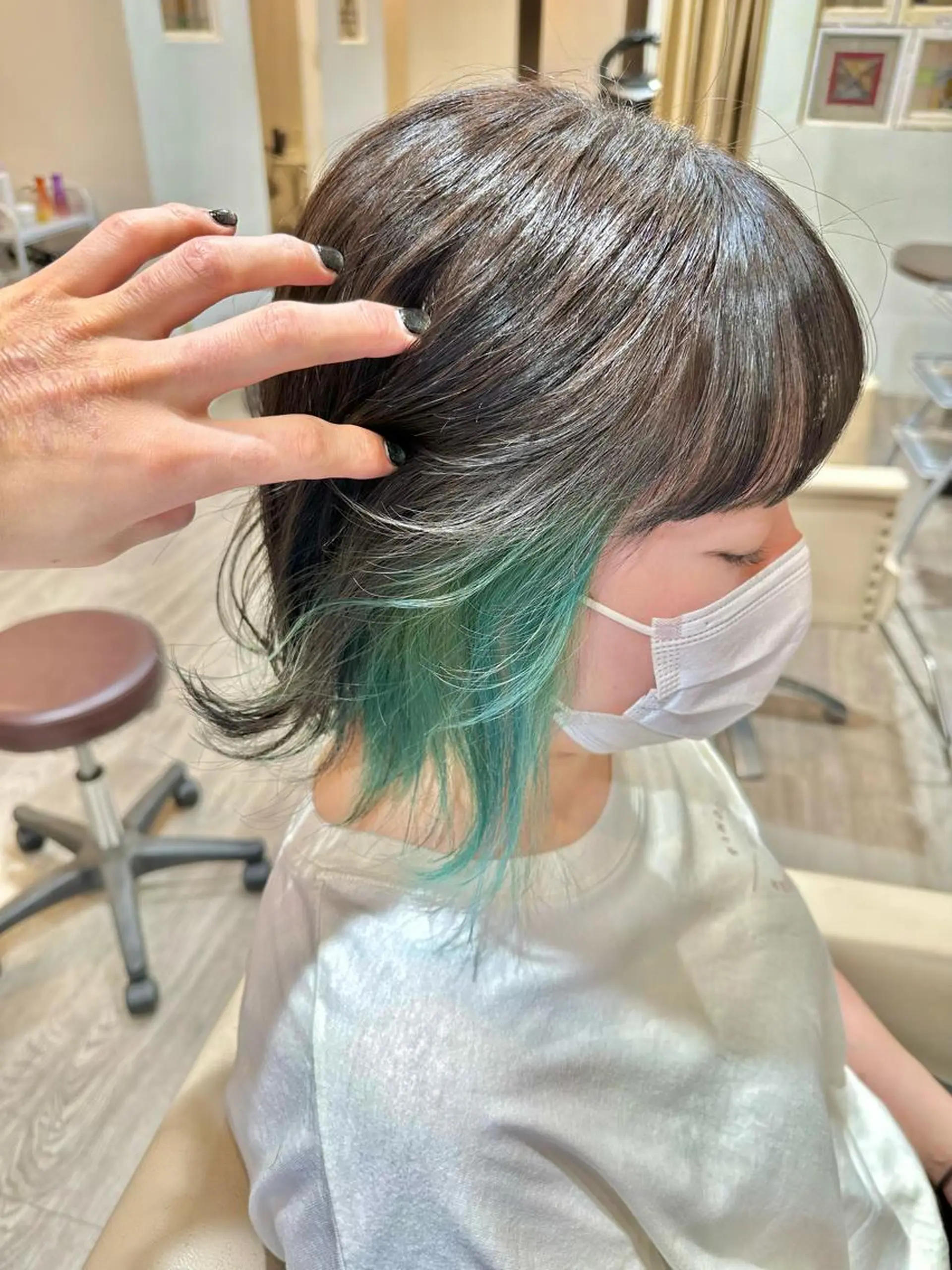 ミディアム カラー おおつか せいやのヘアスタイル