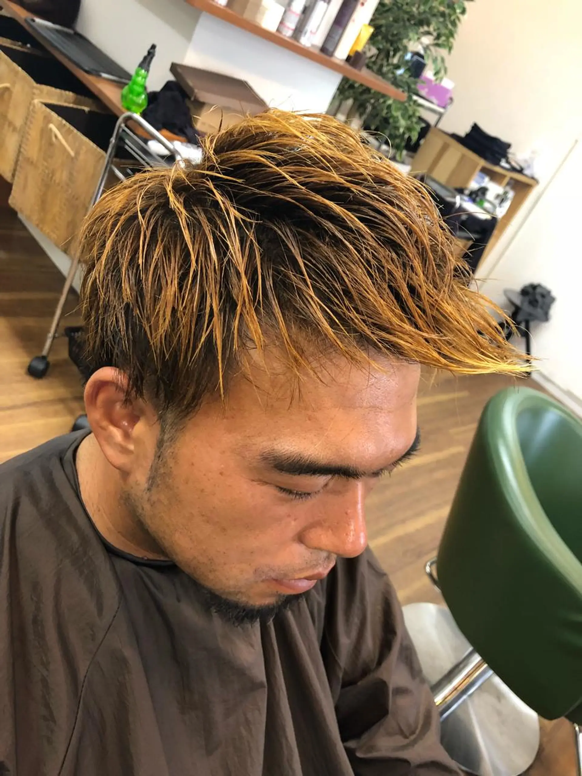 ショート カラー メンズ PALETTE(パレット)所属・SHIORI💜口コ ミNo.1艶カラーのヘアスタイル