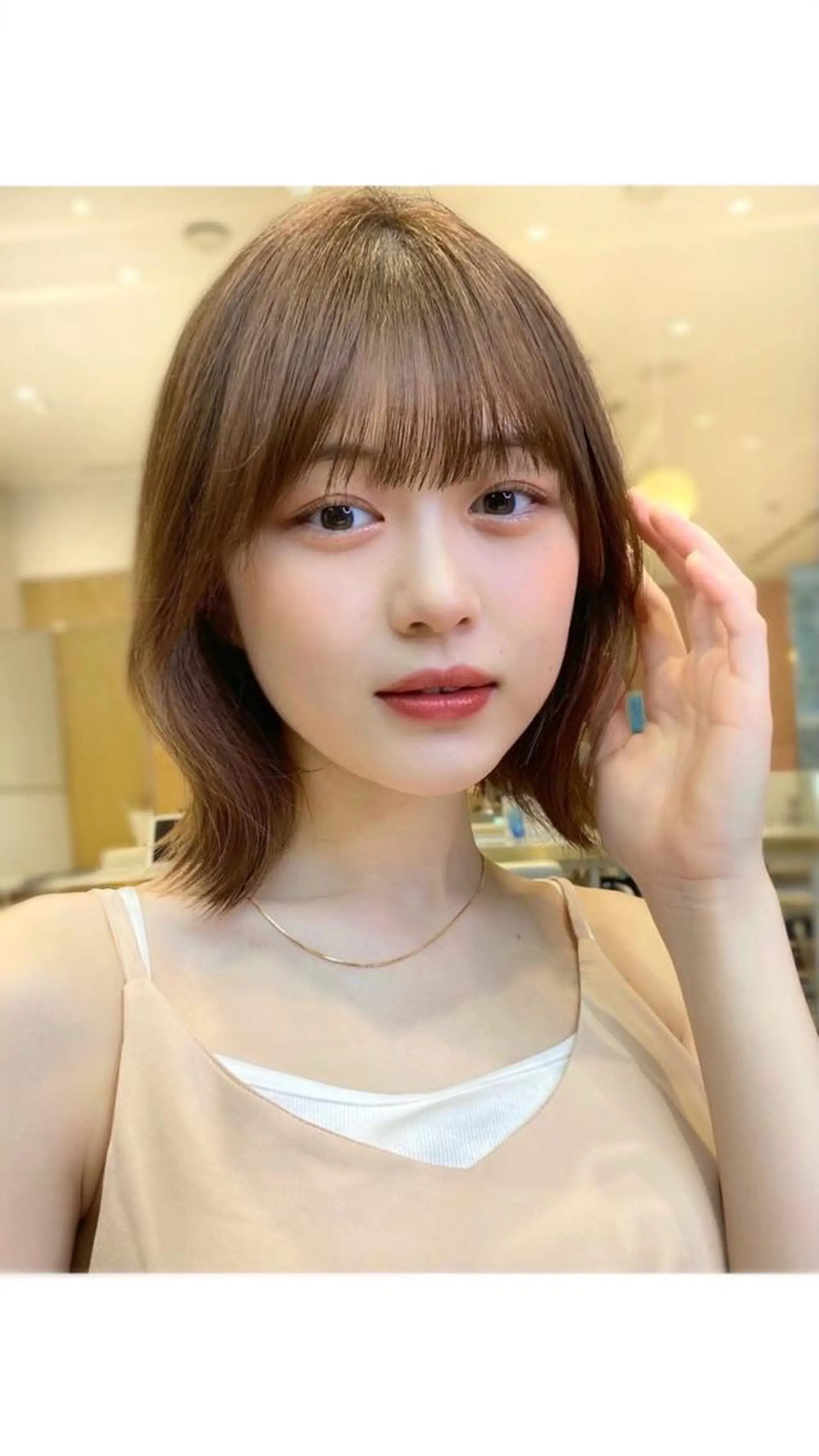 ミディアム カラー パーマ ヘアアレンジ 切りっぱなしボブ バレイヤージュ ブリーチ ケアブリーチ 透明感カラー カット 小野寺瑞希 /最小顔カットのヘアスタイル