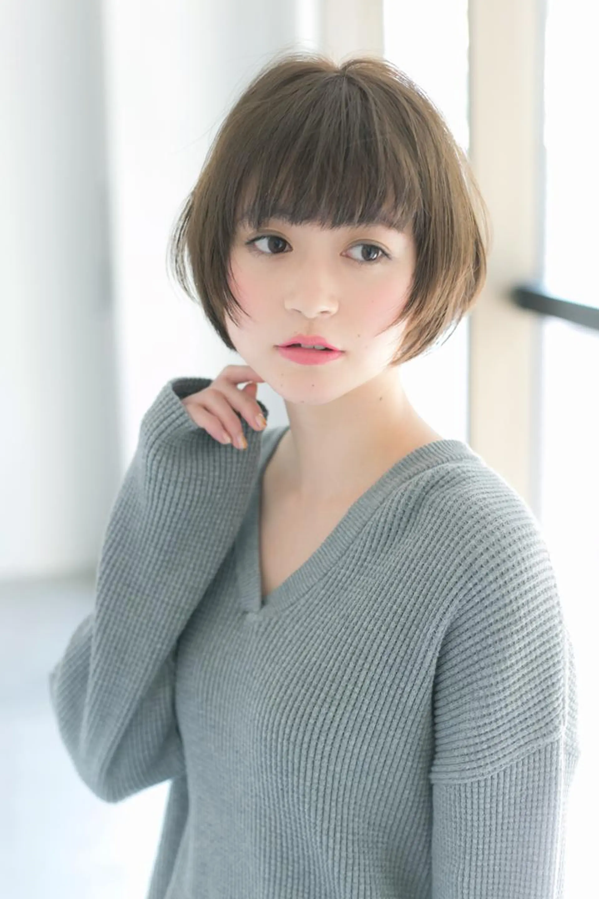 ショート カラー 羽田 ひろむのヘアスタイル