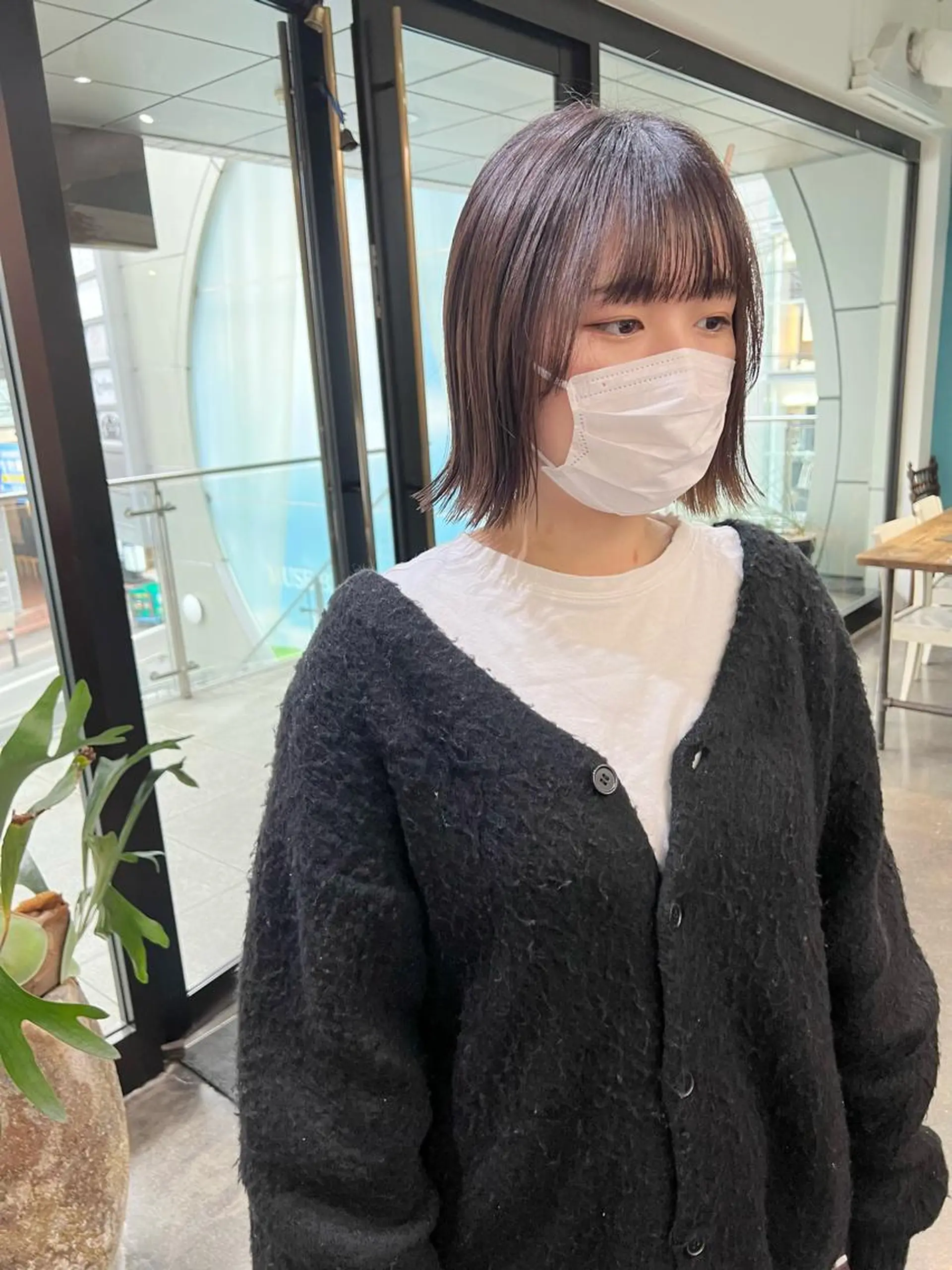 ショート 切りっぱなしボブ ボブ 顔まわりレイヤー 顔周りカット レイヤーカット カット 千葉 郁也のヘアスタイル