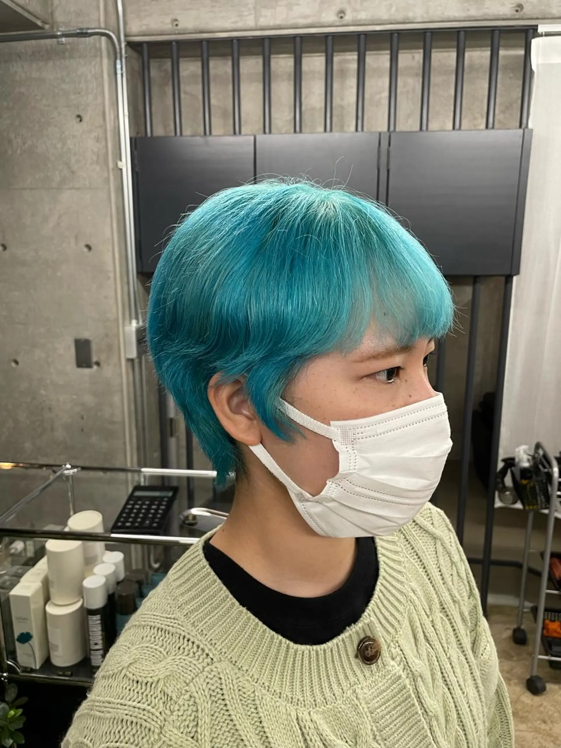 ショート カラー ブリーチ ボブ/透明感カラー EMIRIのヘアスタイル