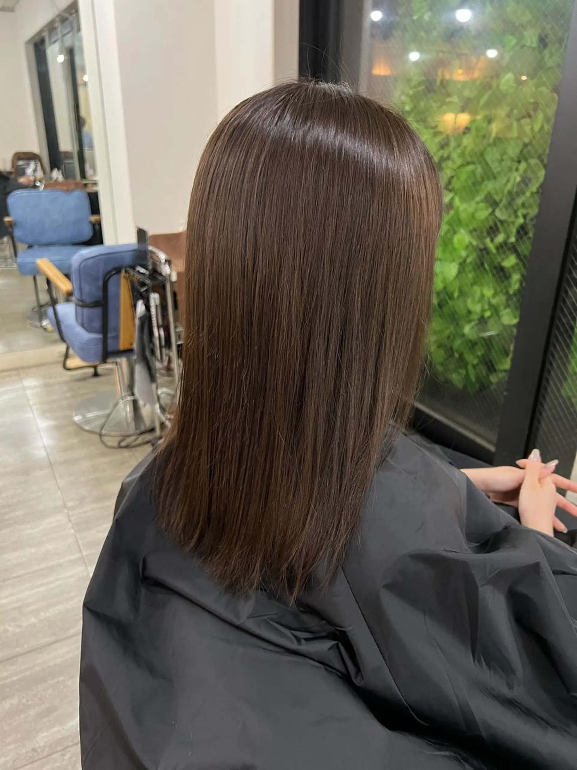 セミロング カラー カット ヘアカラー トリートメント 韓国風　くすみカラー パーマKOUKIのヘアスタイル