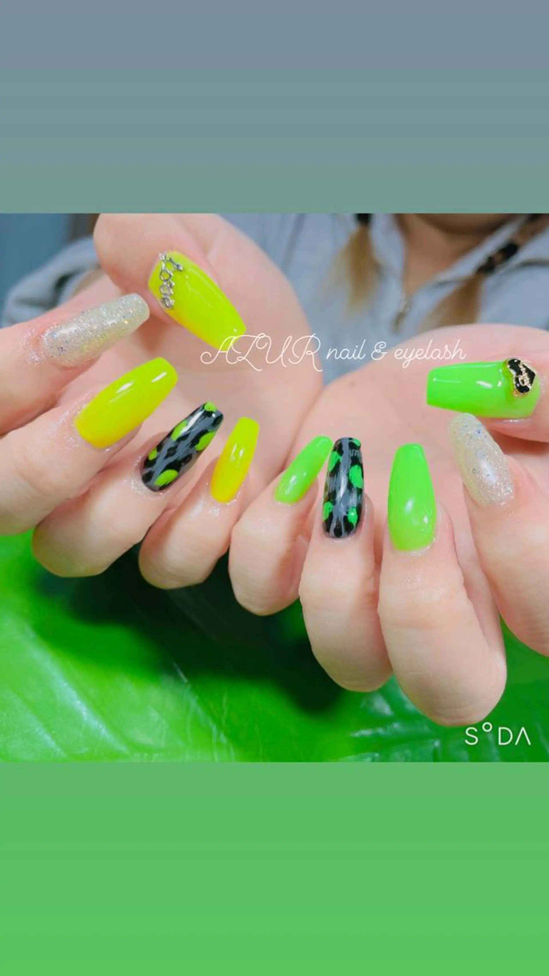 ネイル AZUR N&eyelashのネイルデザイン