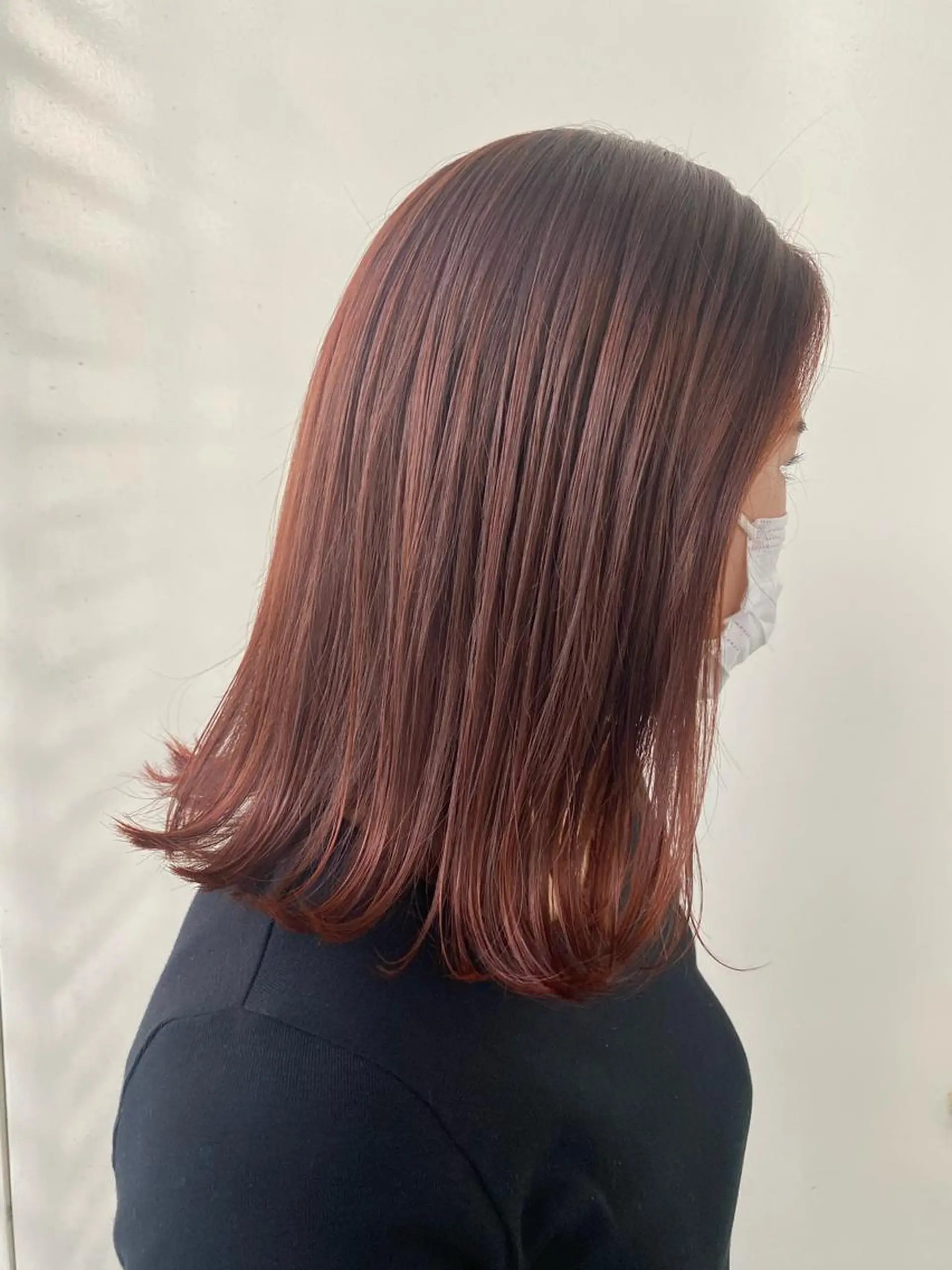 ミディアム カラー ANNA ／艶髪／ハイトーンのヘアスタイル