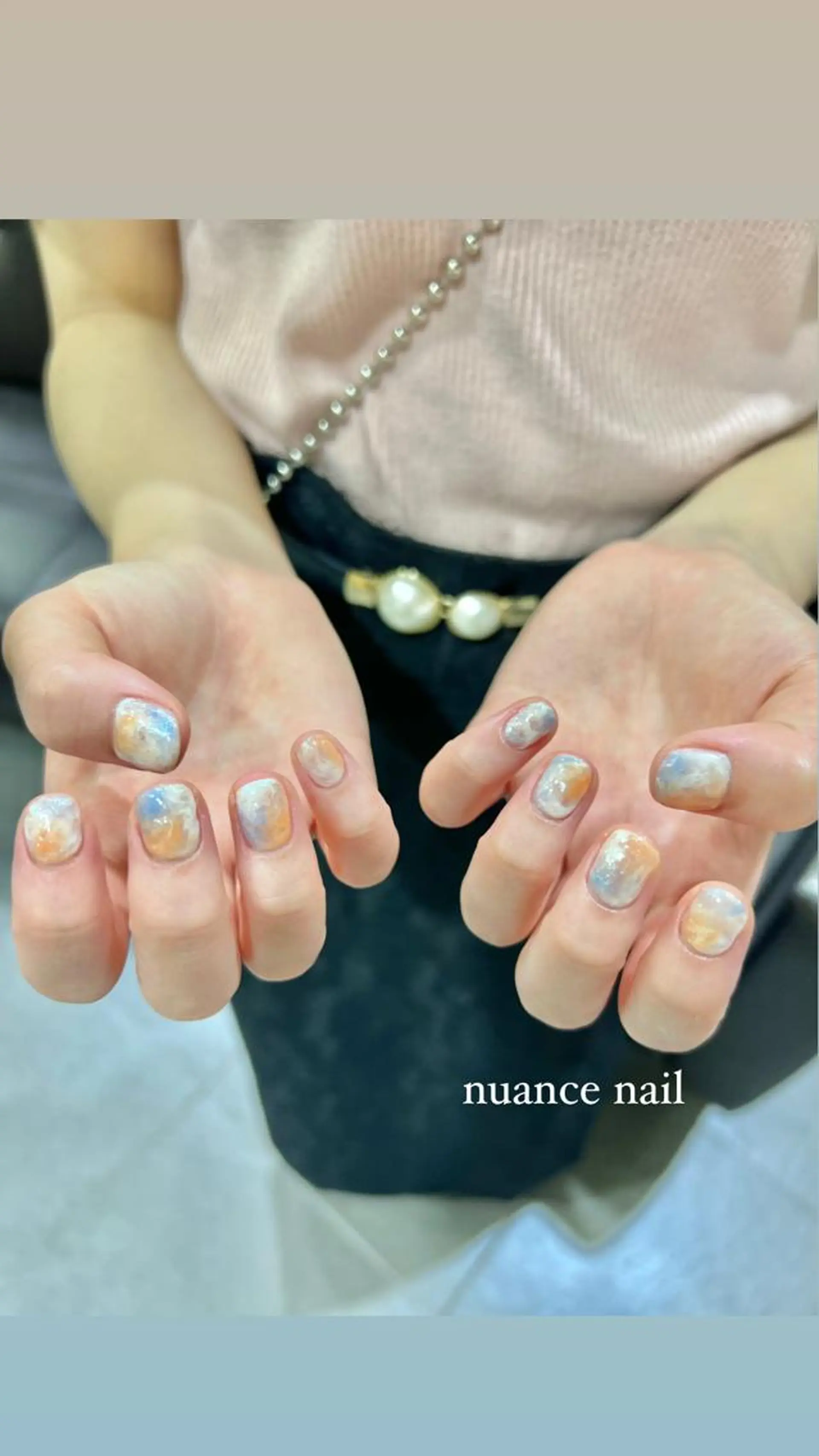 ネイル 暖色カラー/レイヤー カット/Yunaのヘアスタイル