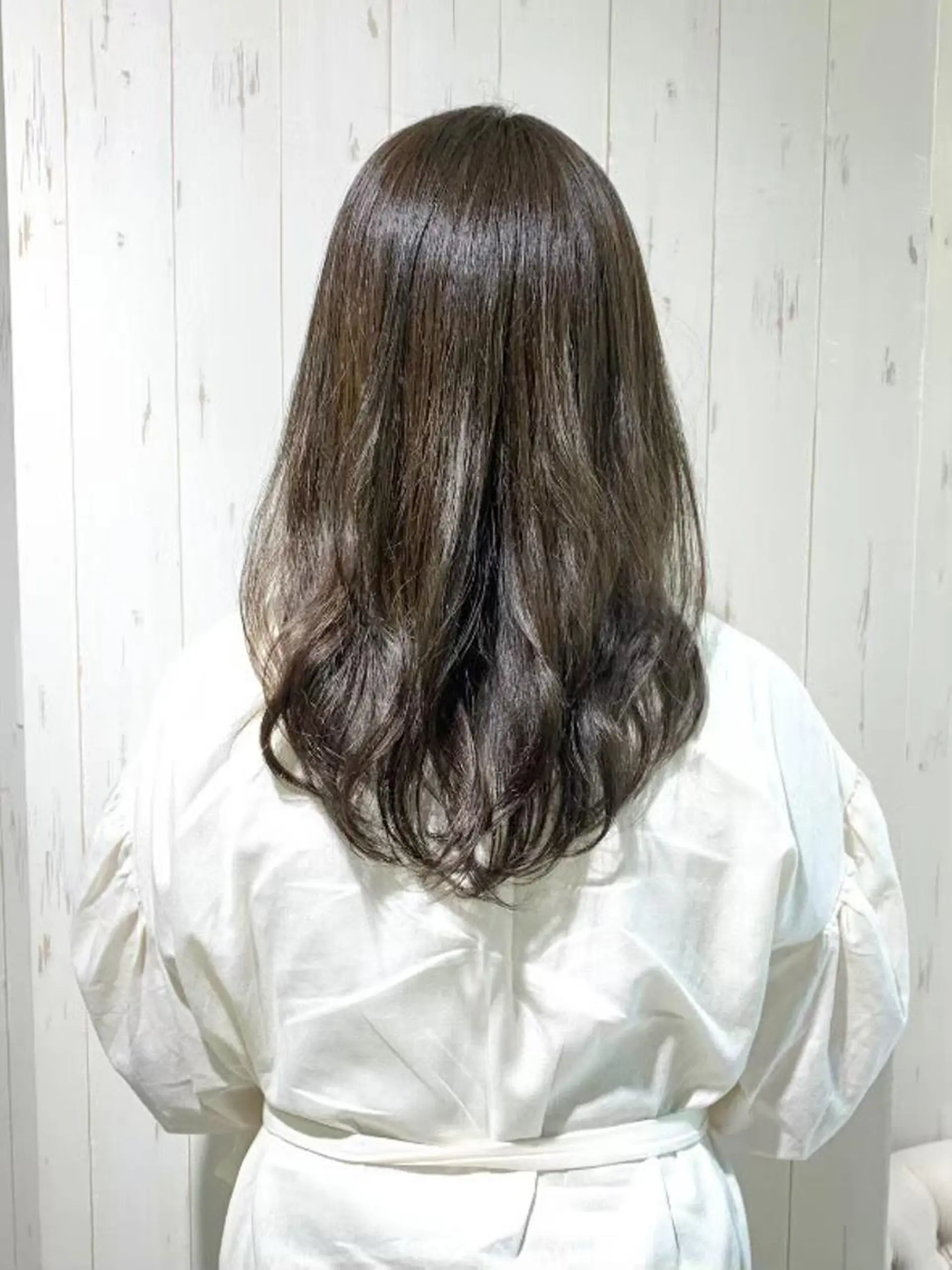 ロング カラー うたな .のヘアスタイル