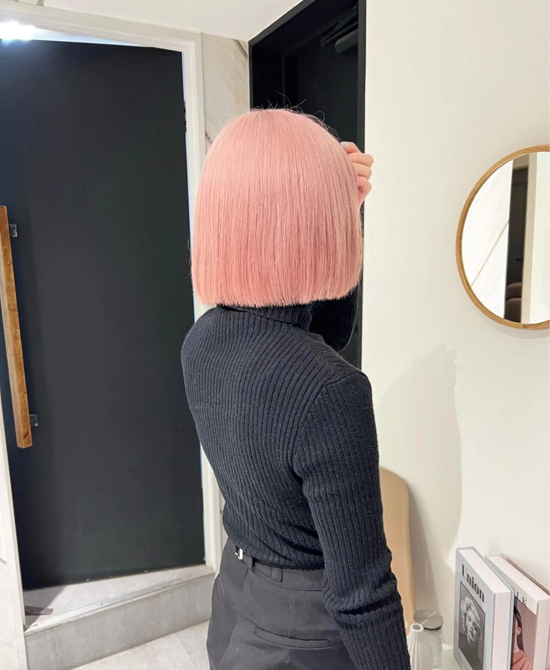 ミディアム デザイン🥇複雑履歴 ハイトーン特化のヘアスタイル