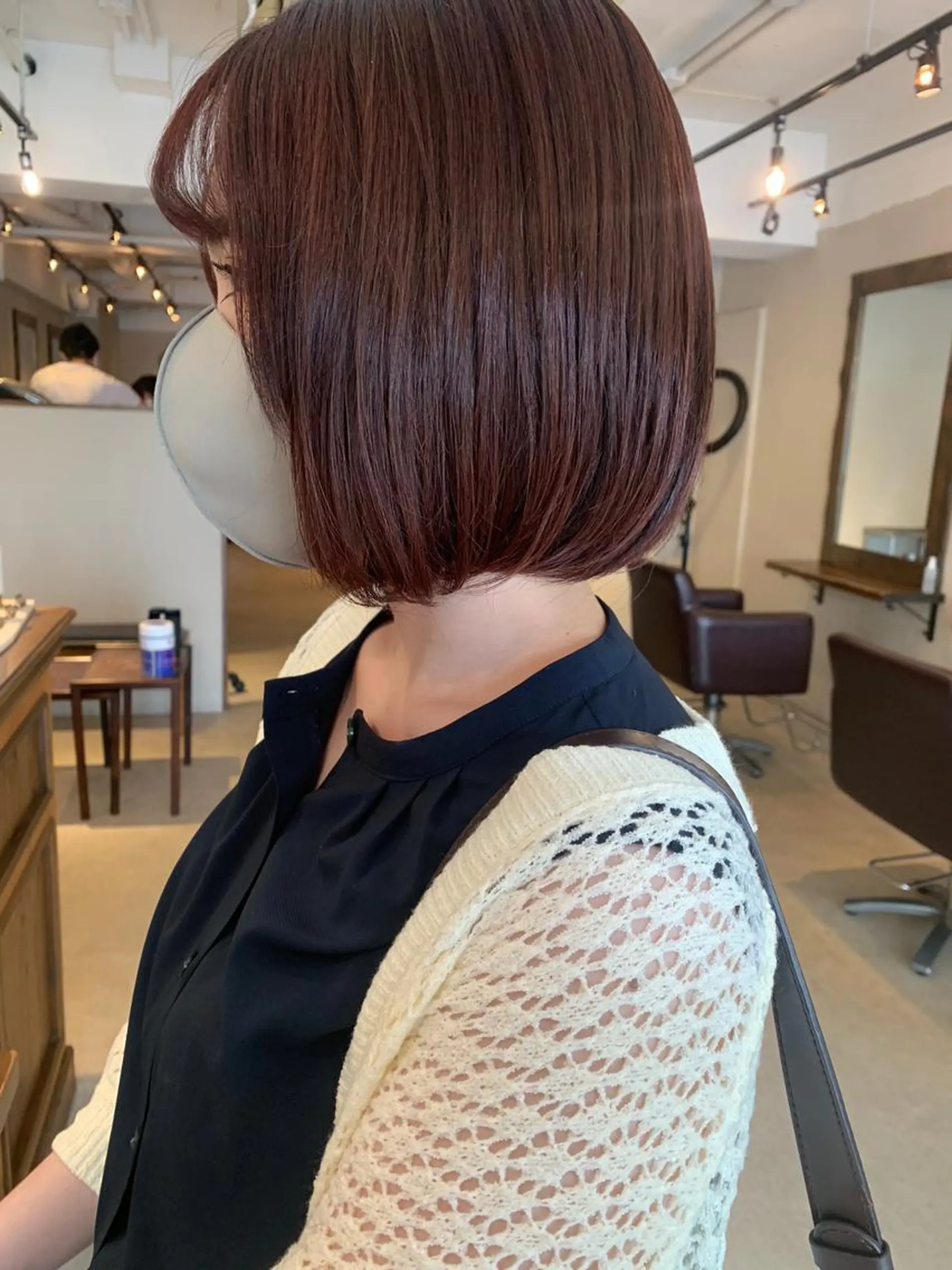 ショート カラー 透明感/オリーブ/ グレージュ/YUKAのヘアスタイル